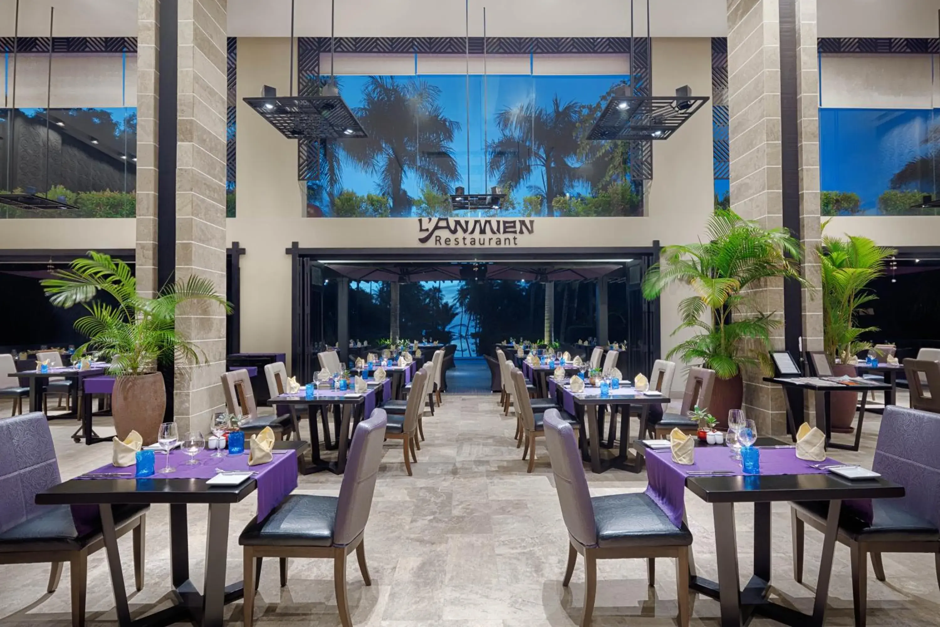 Restaurant/Places to Eat in Anantara Mui Ne Resort