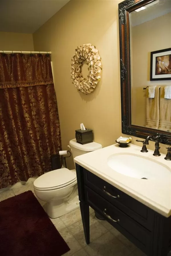 Bathroom in Inn at the Old Silk Mill