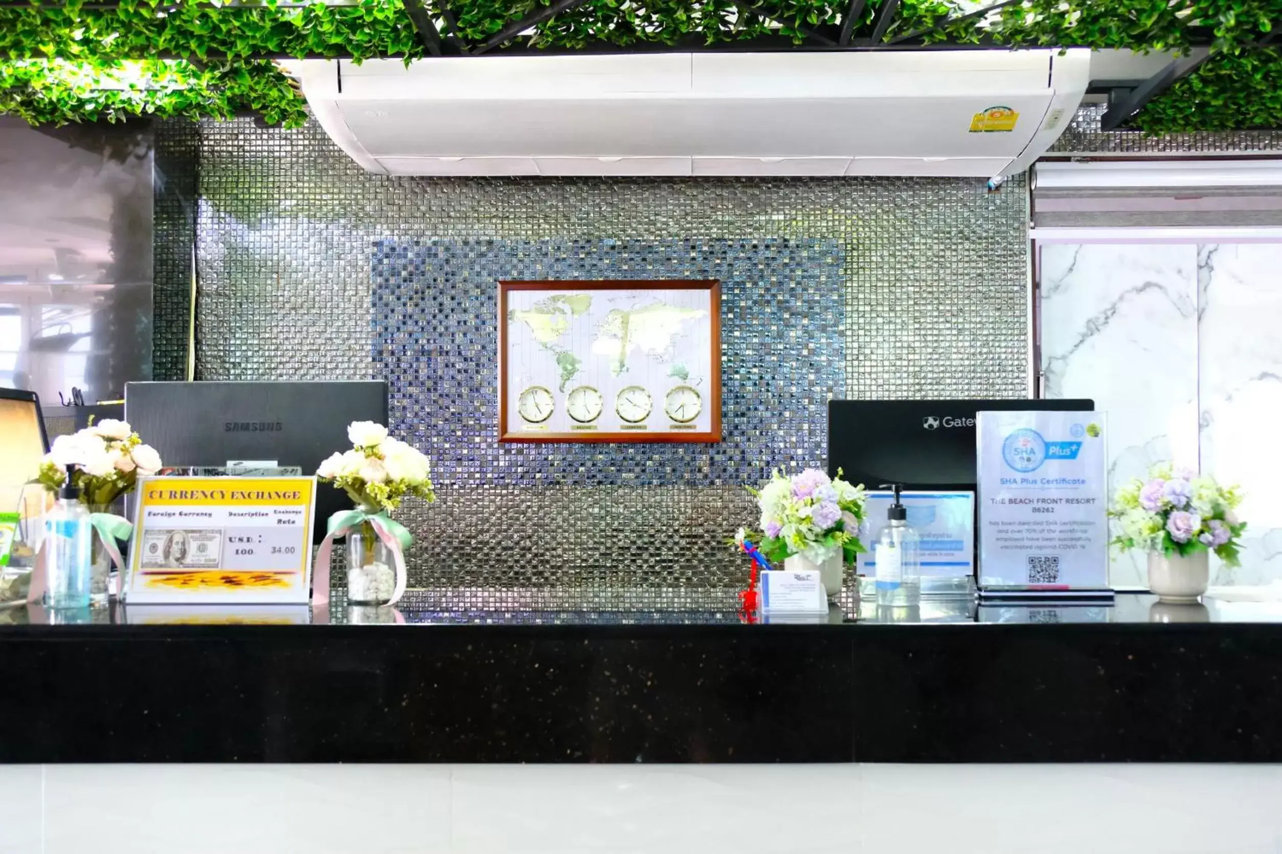 Lobby or reception in The Beach Front Resort, Pattaya Lobby or reception in The Beach Front Resort, Pattaya