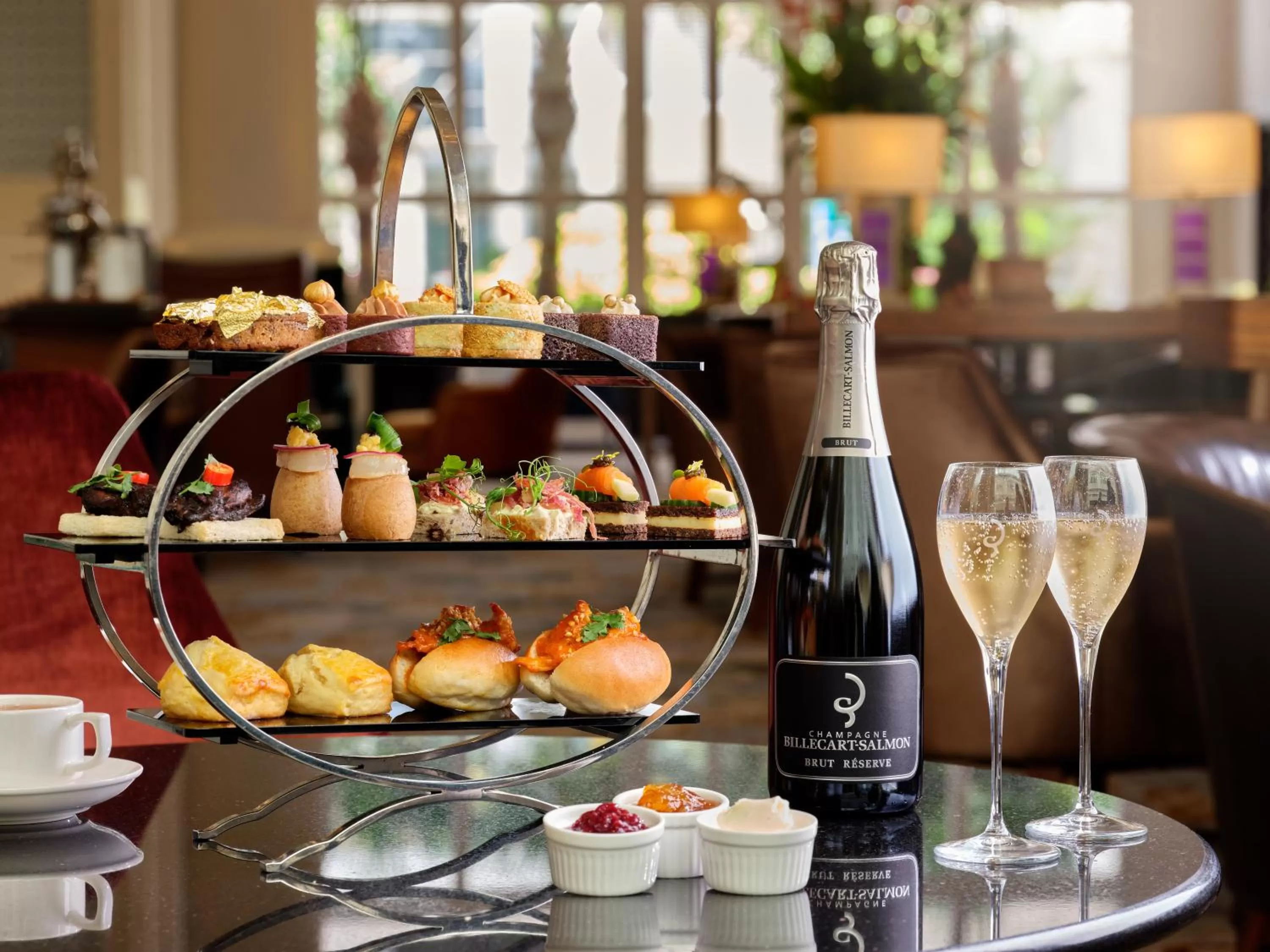 Restaurant/places to eat in InterContinental Singapore by IHG