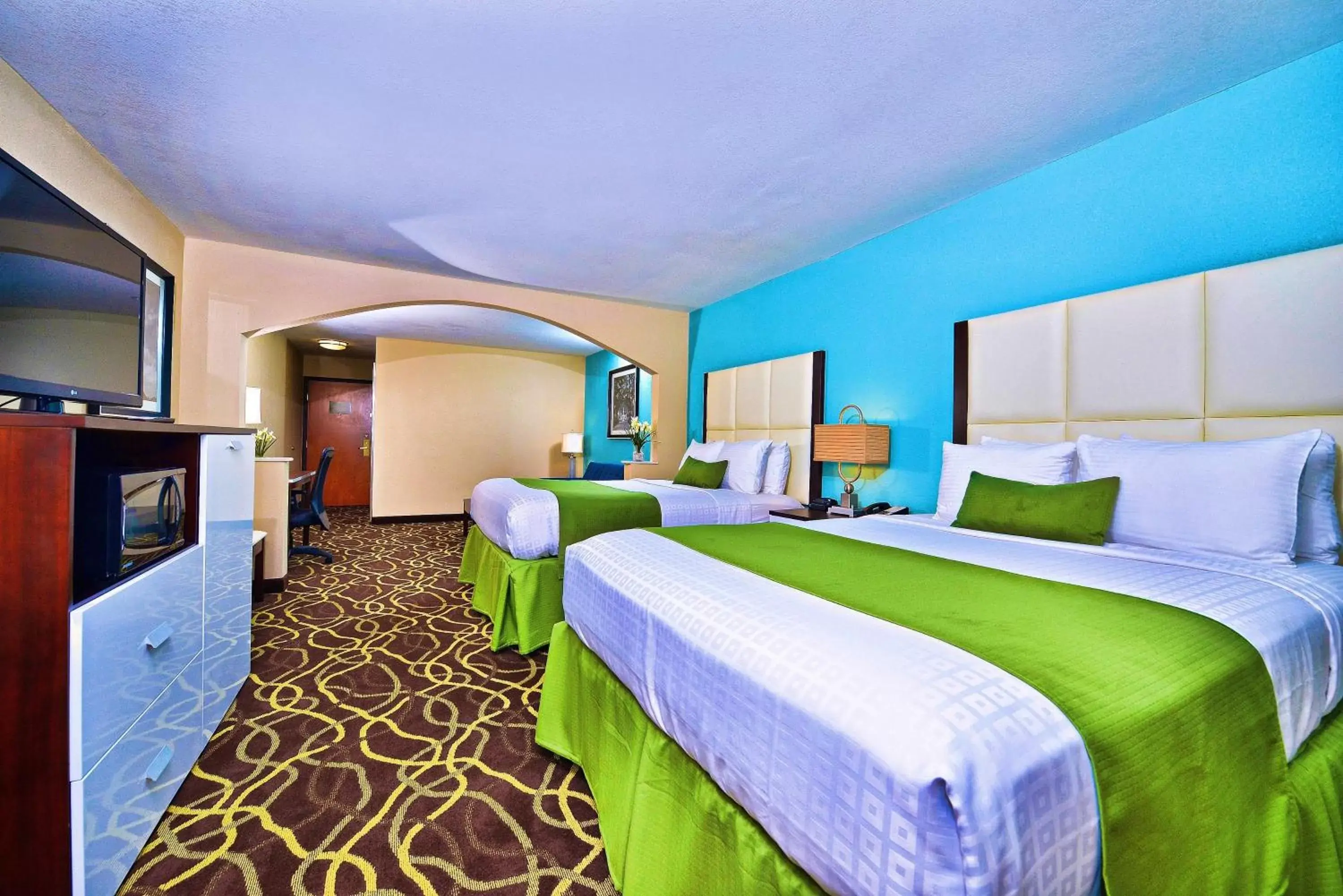 Photo of the whole room in Best Western Plus Savannah Airport Inn and Suites