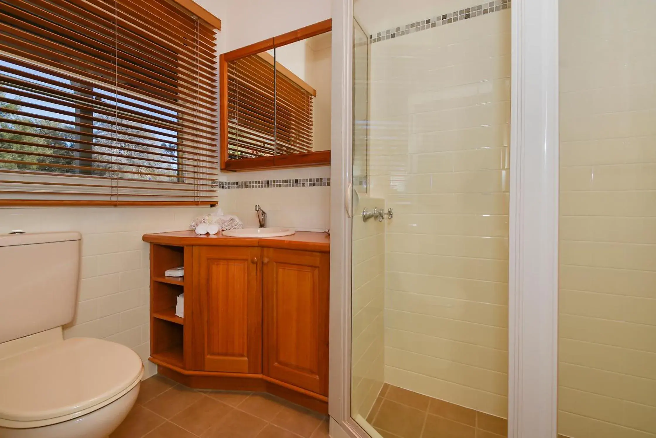 Bathroom in Ford House Retreat