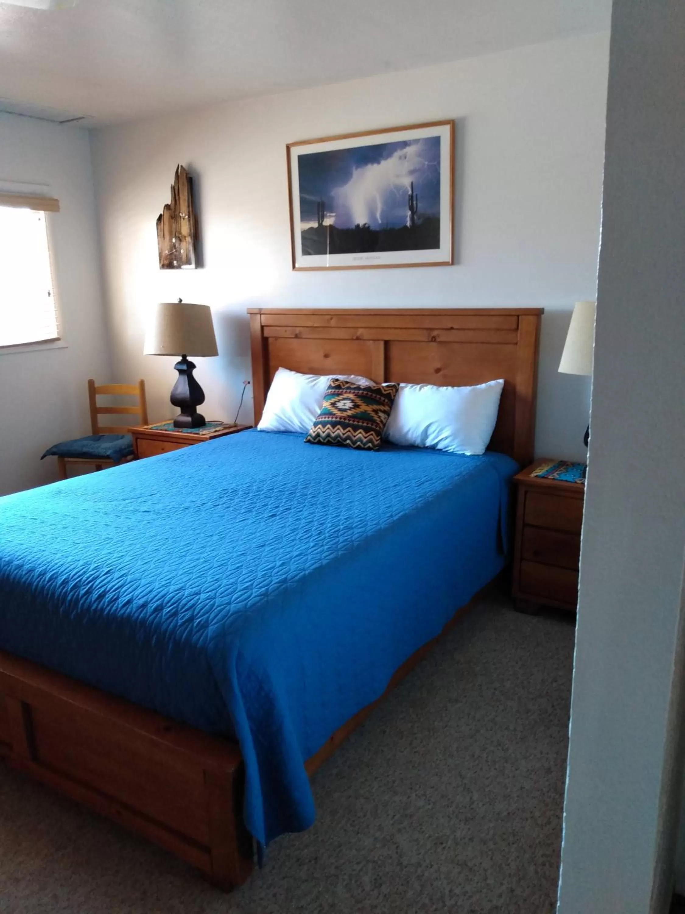 Bedroom, Bed in Mokee Motel