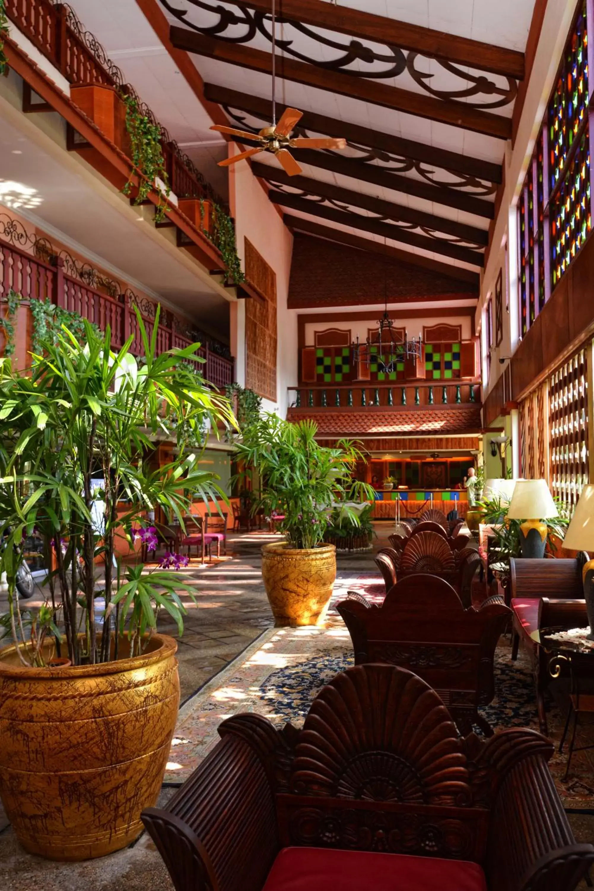 Lounge or bar, Restaurant/Places to Eat in Holiday Villa Beach Resort & Spa Langkawi