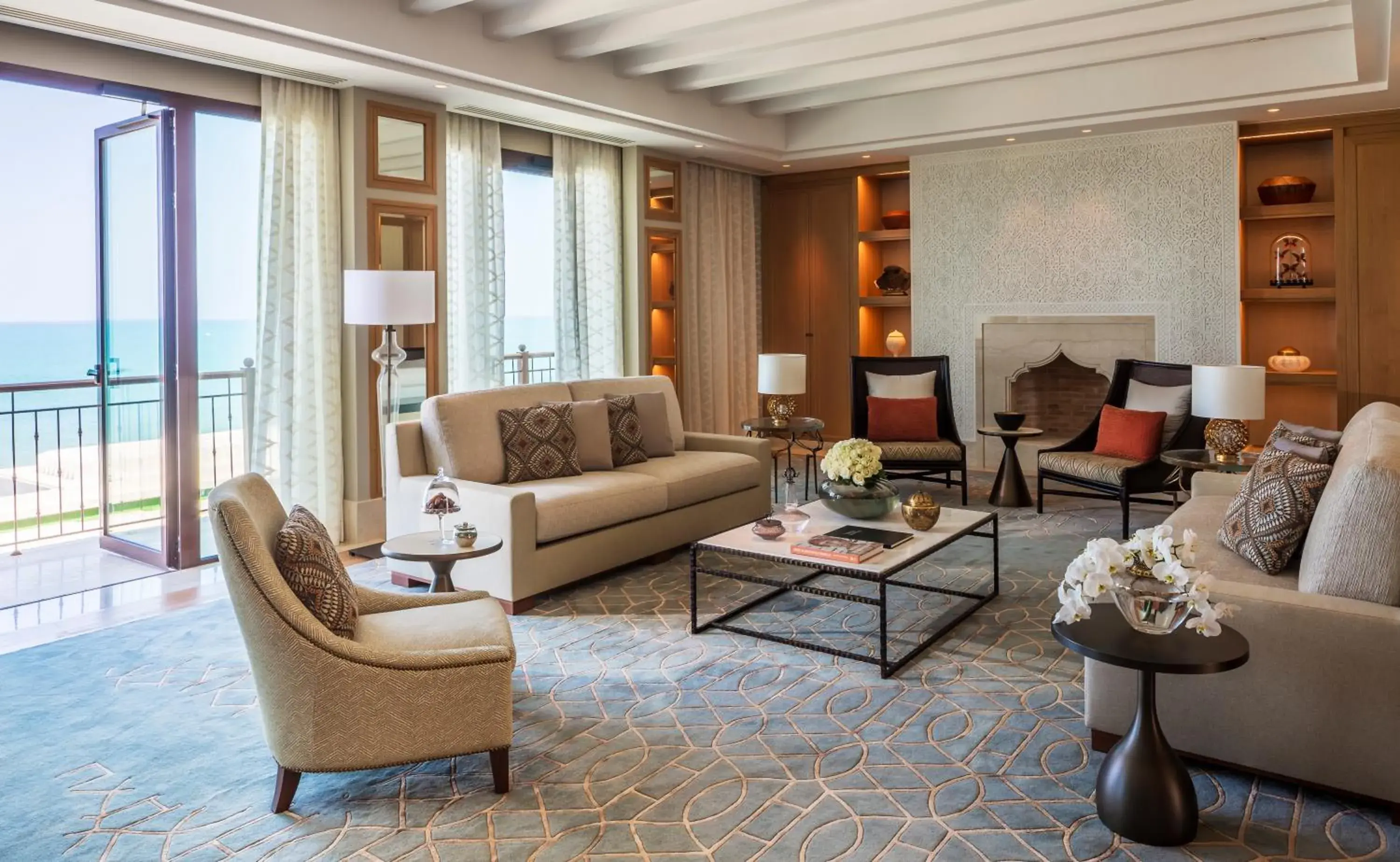 Living room, Seating Area in Four Seasons Hotel Tunis