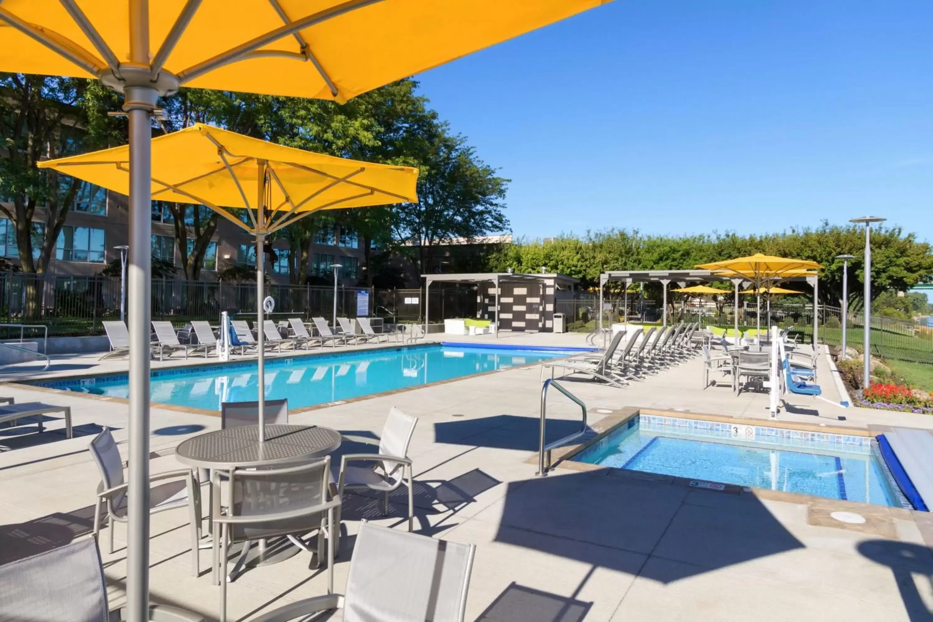 Swimming Pool in South Sioux City Marriott Riverfront