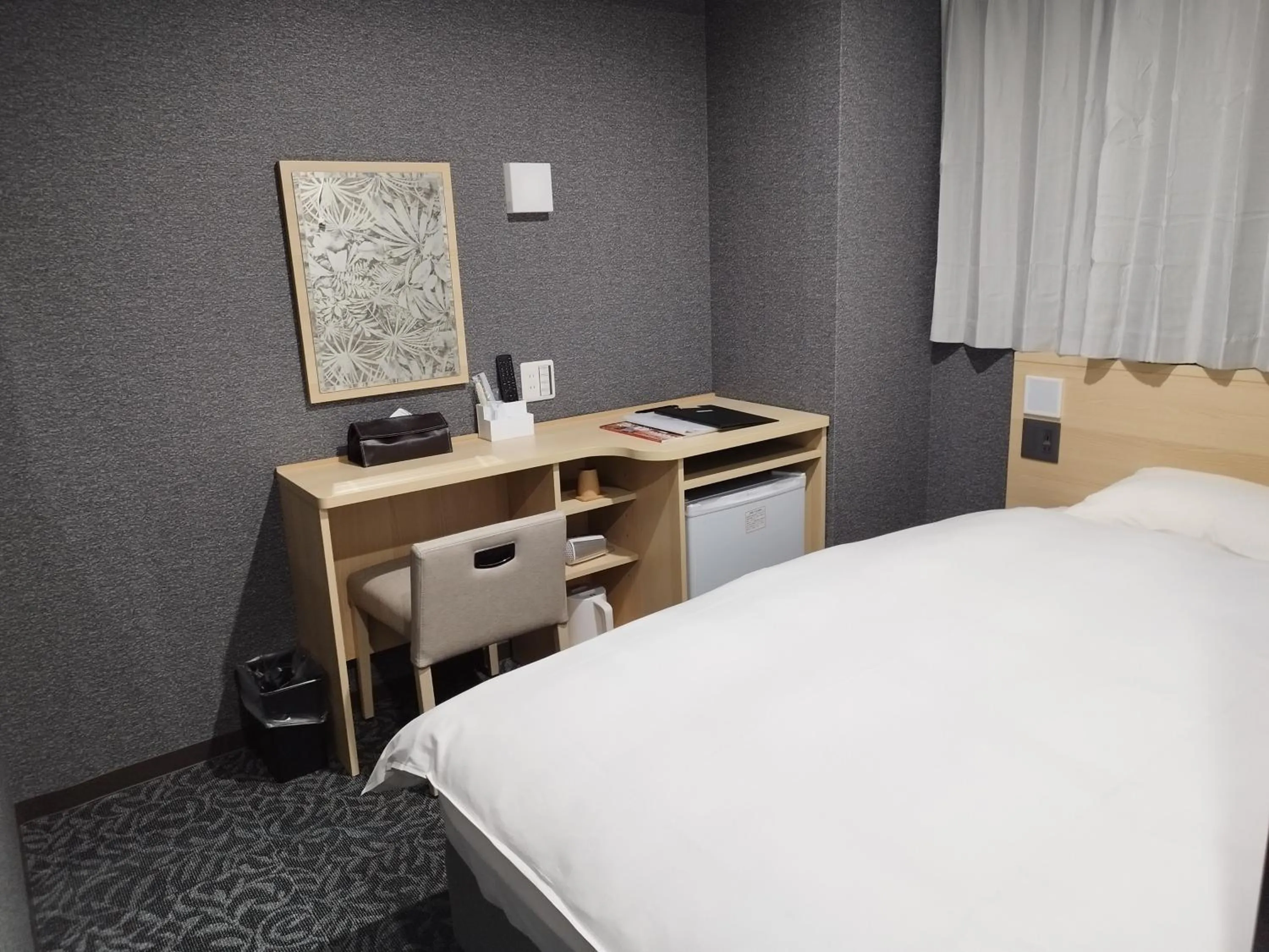 Photo of the whole room, Bed in Hotel Shin-Imamiya