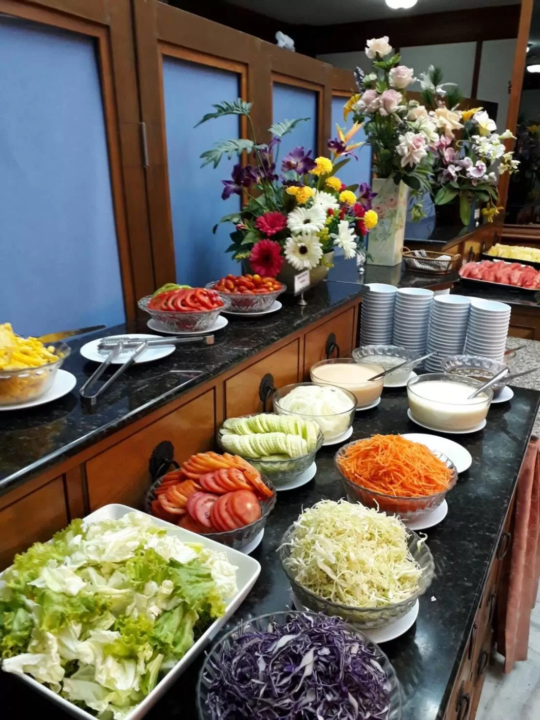 Buffet breakfast in Royal Twins Palace Hotel