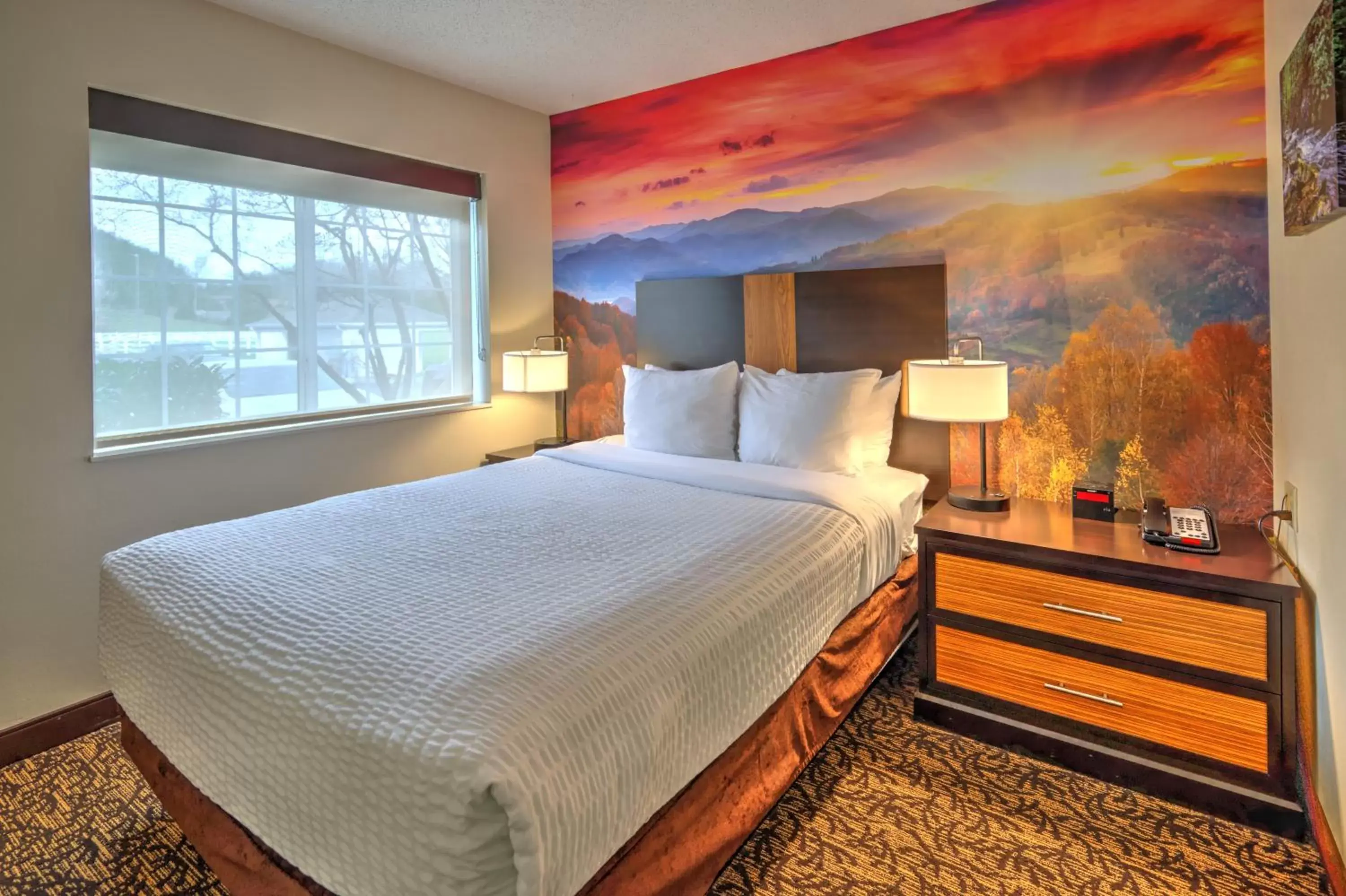 Bed in LeConte Hotel & Convention Center, Ascend Hotel Collection