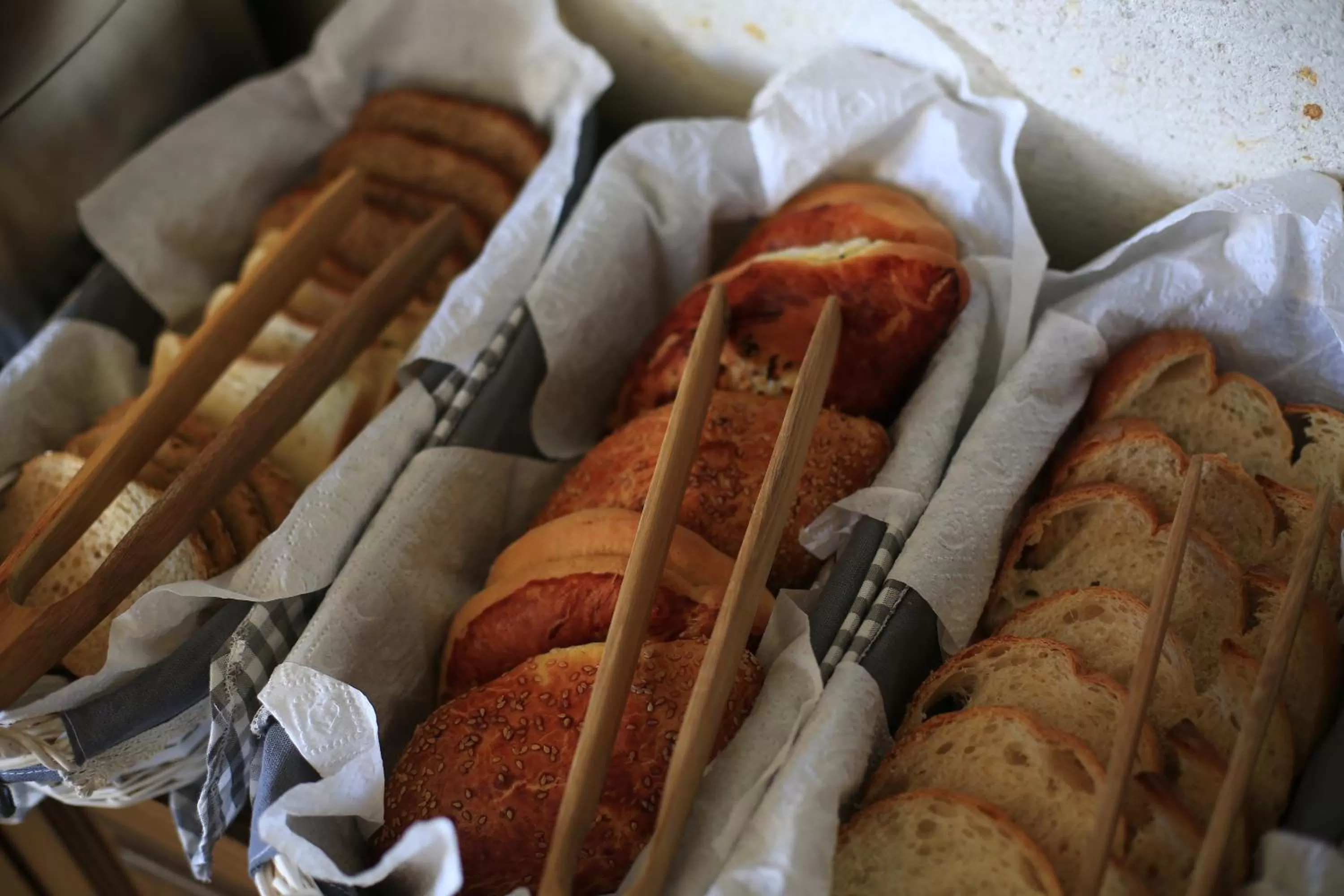 Restaurant/places to eat in Vista Cave Hotel