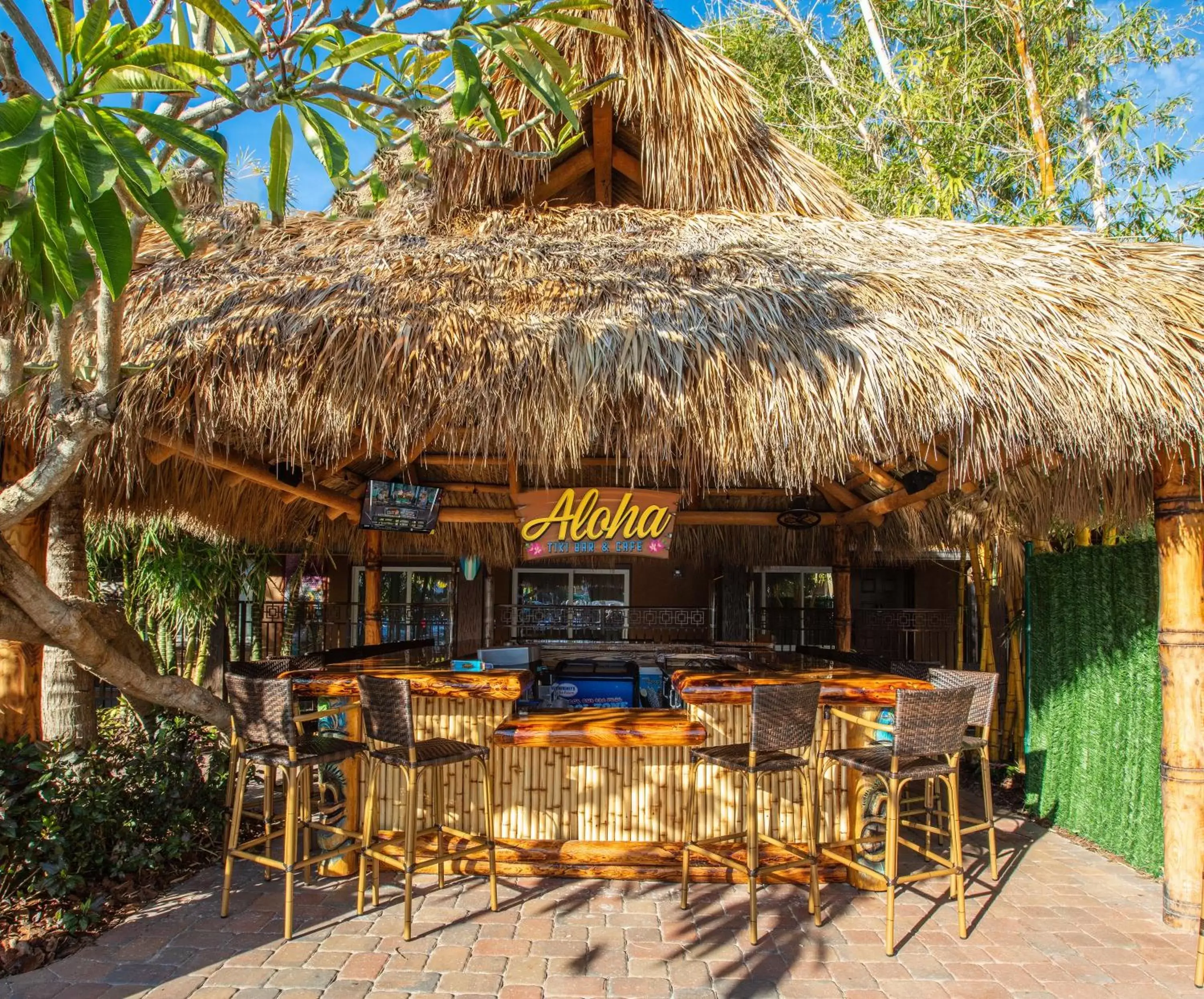 Restaurant/places to eat, Lounge/Bar in Westgate Cocoa Beach Resort