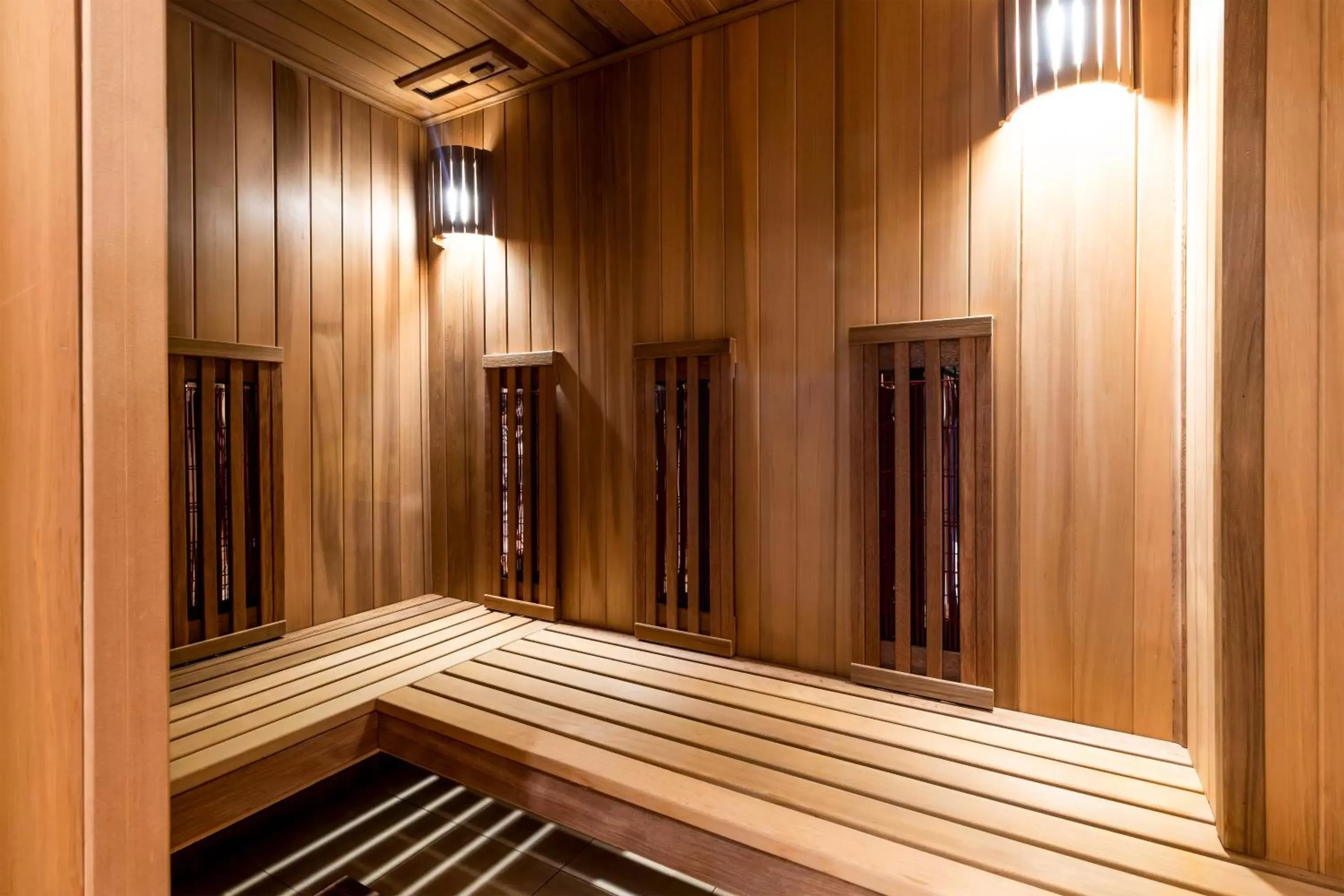 Sauna in Regency Hotel