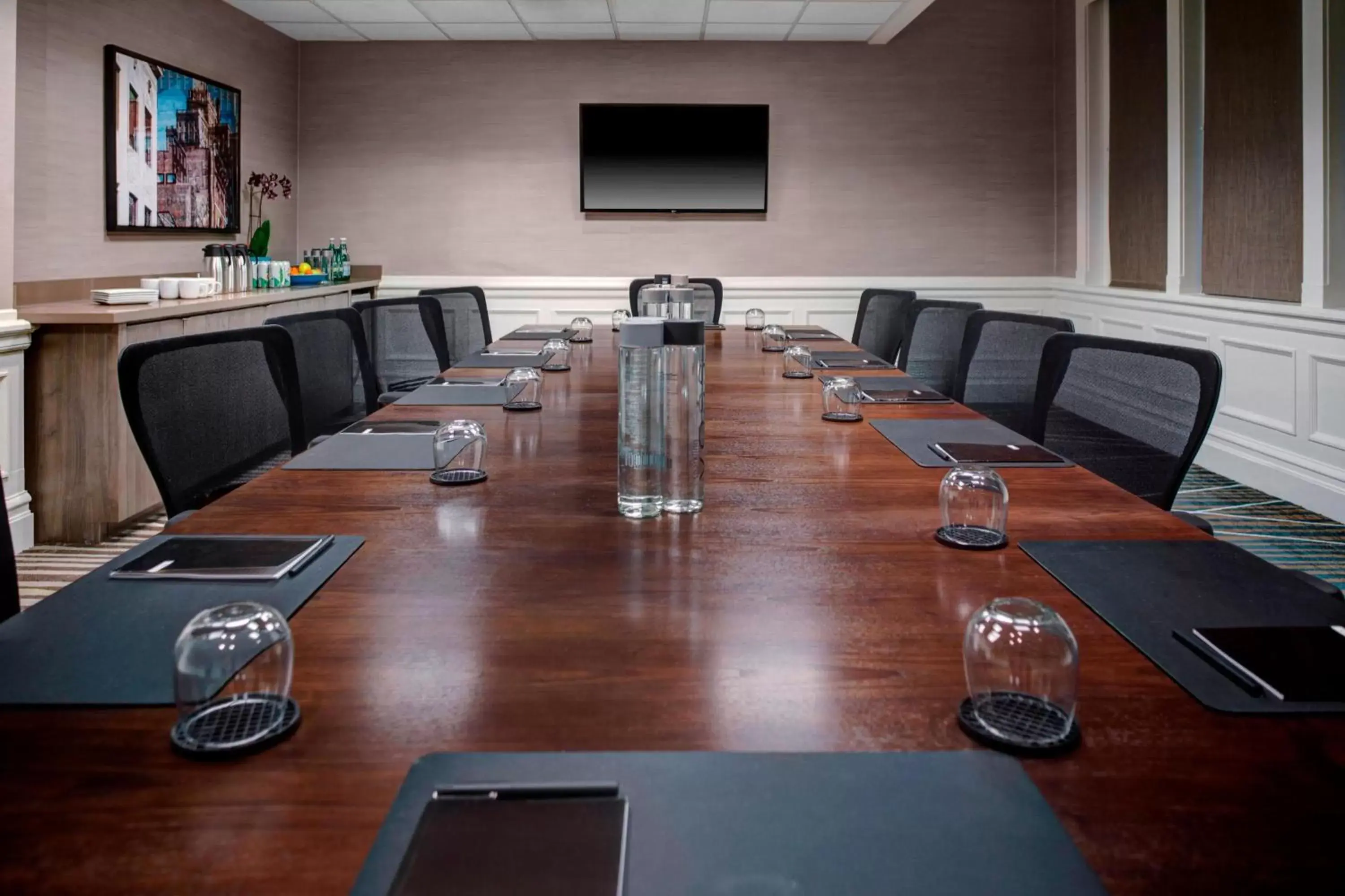 Meeting/conference room in Residence Inn by Marriott Cleveland Downtown