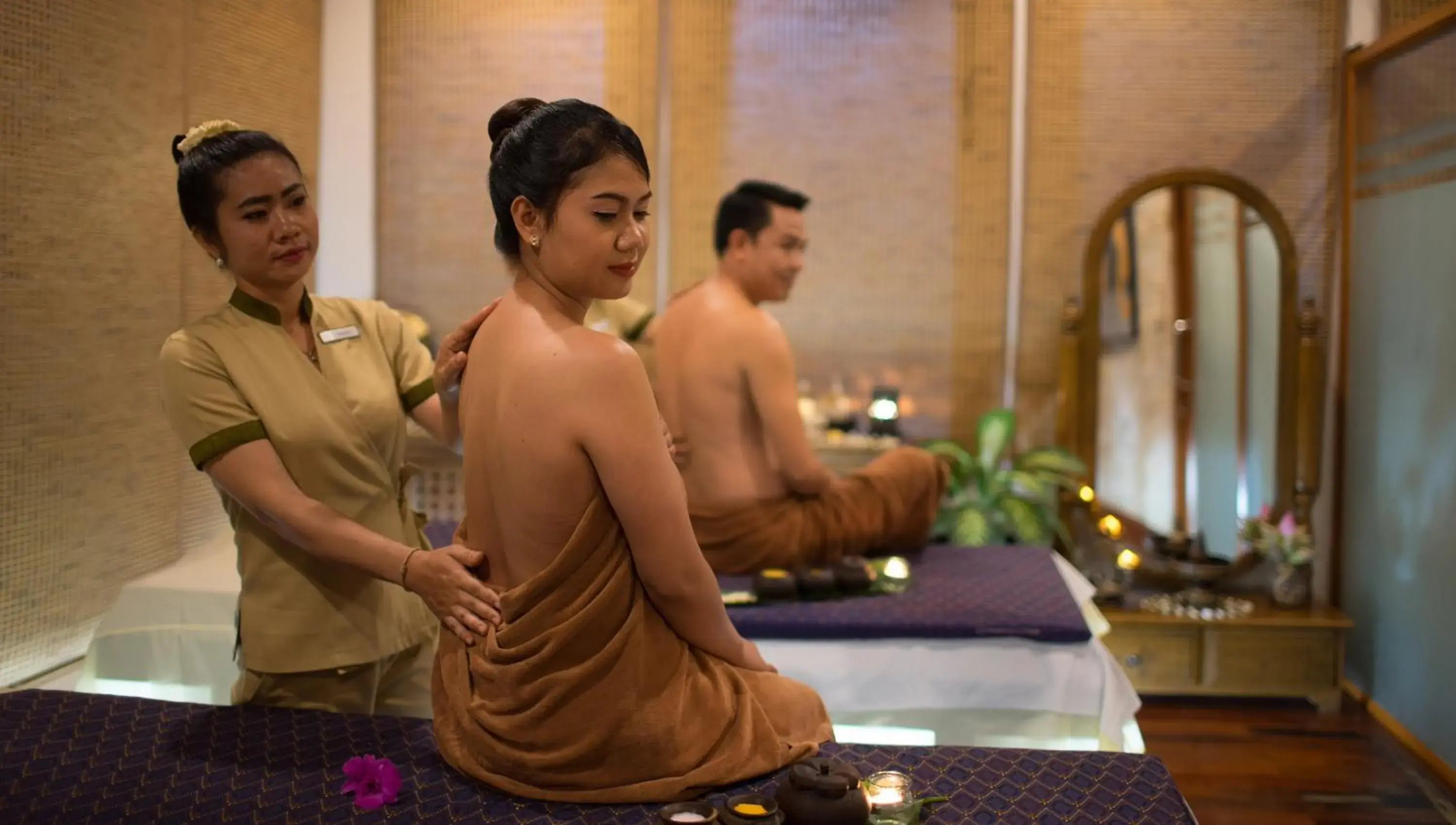 Massage in Somadevi Angkor Premium