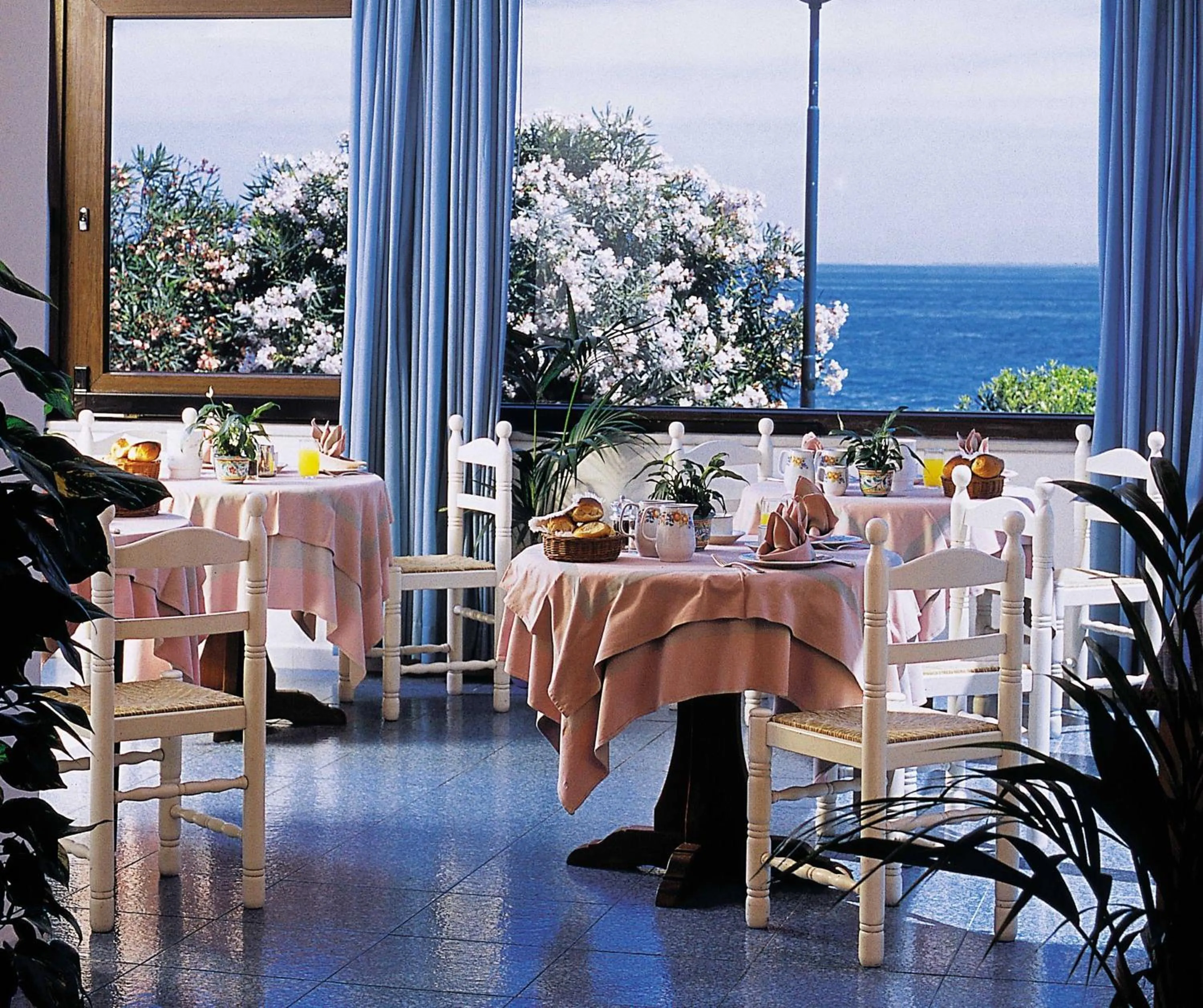 Restaurant/places to eat in Parco Aurora Terme