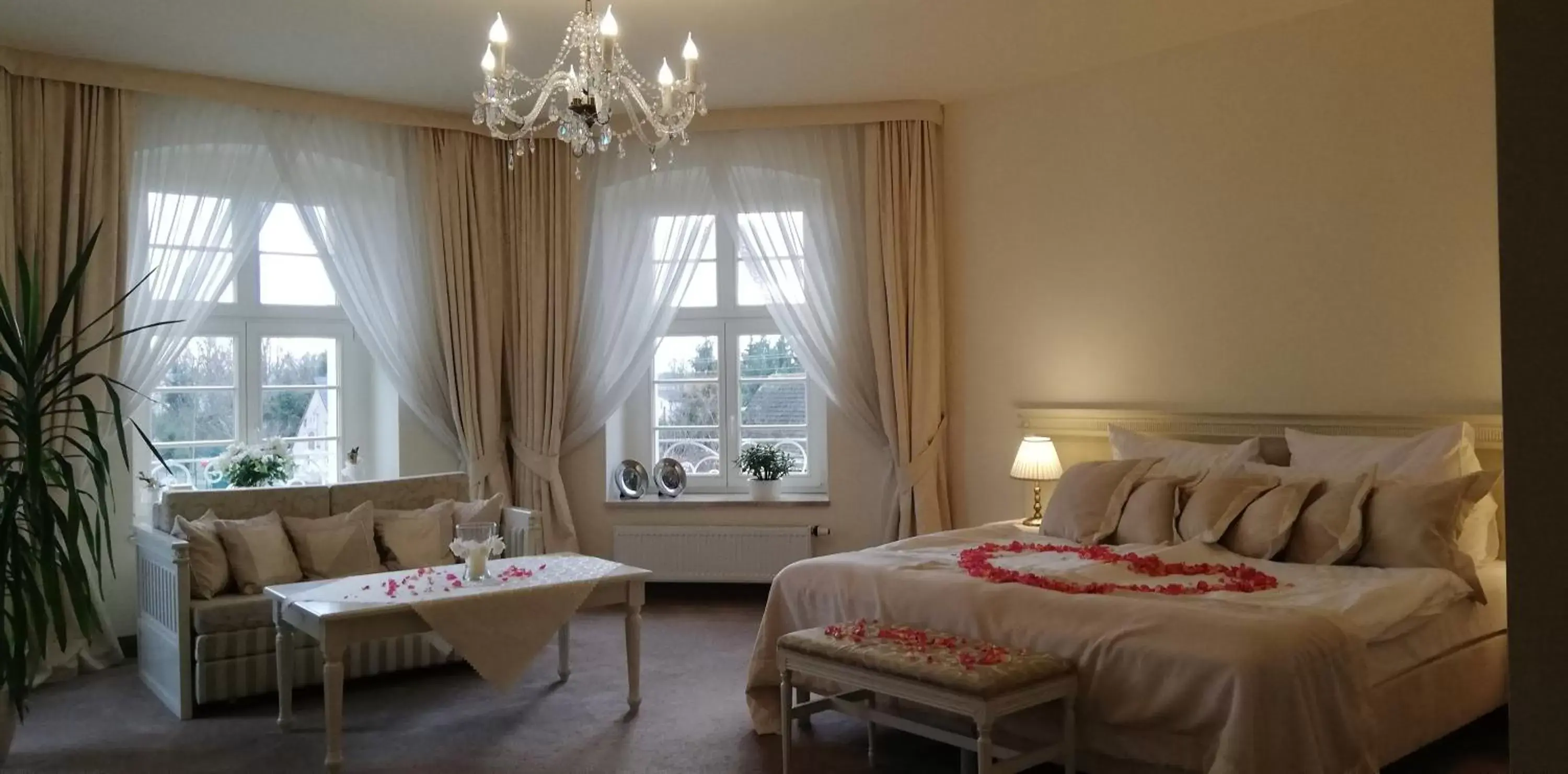 Apartment in Hotel SPA Akacjowy Dwór Apartment in Hotel SPA Akacjowy Dwór