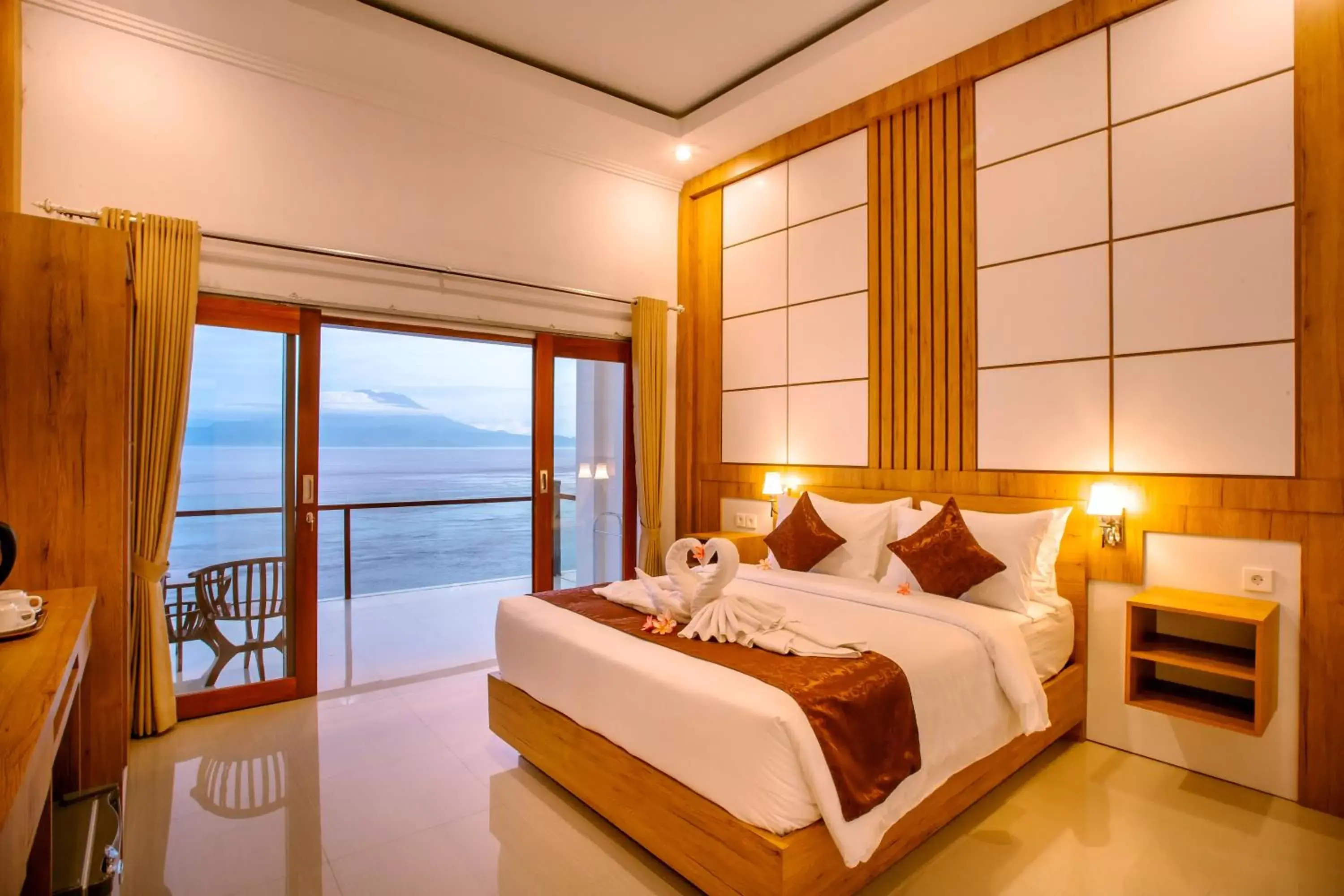 Photo of the whole room, Bed in Samuh Sunset Hotel