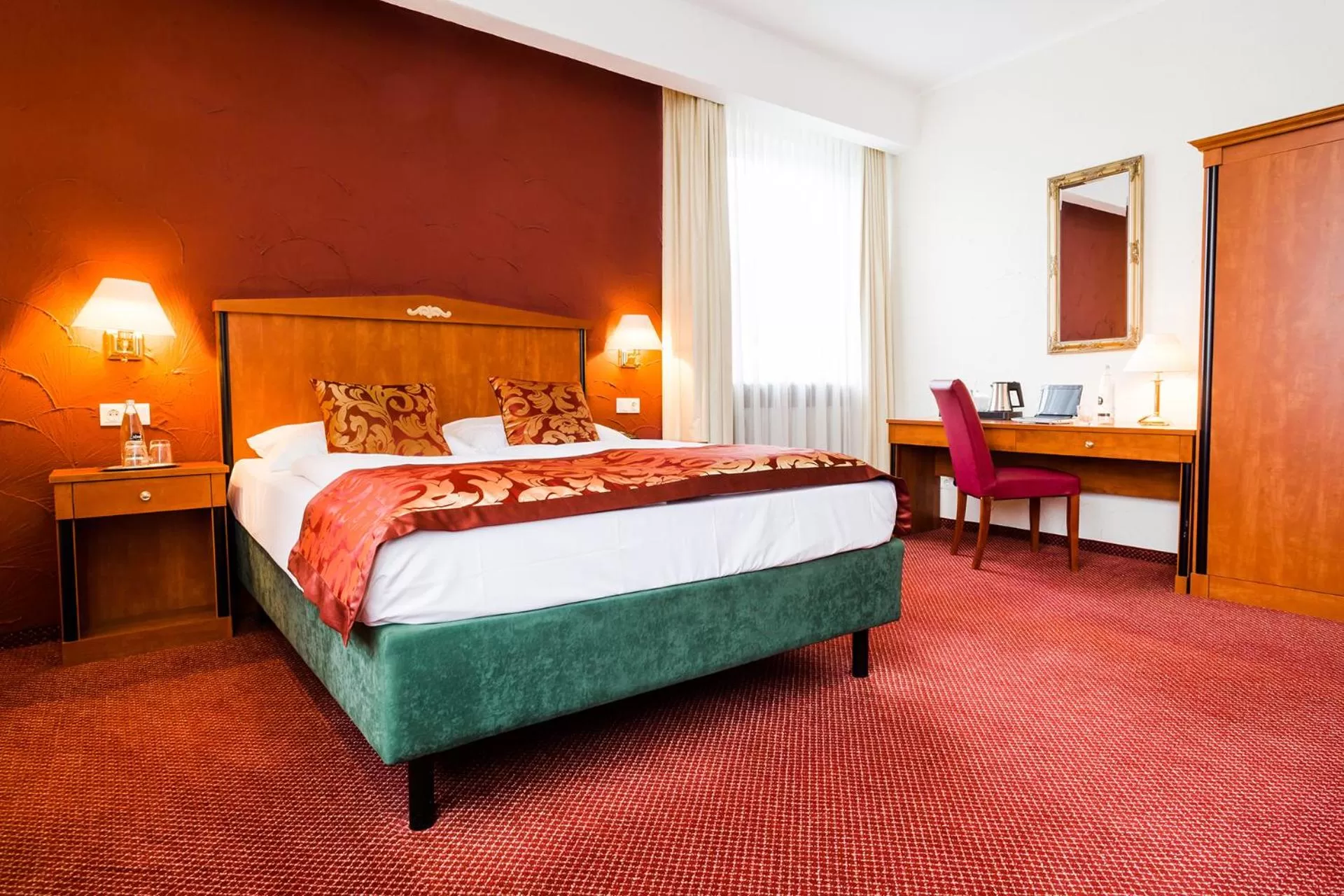 Photo of the whole room, Bed in Parkhotel Krone