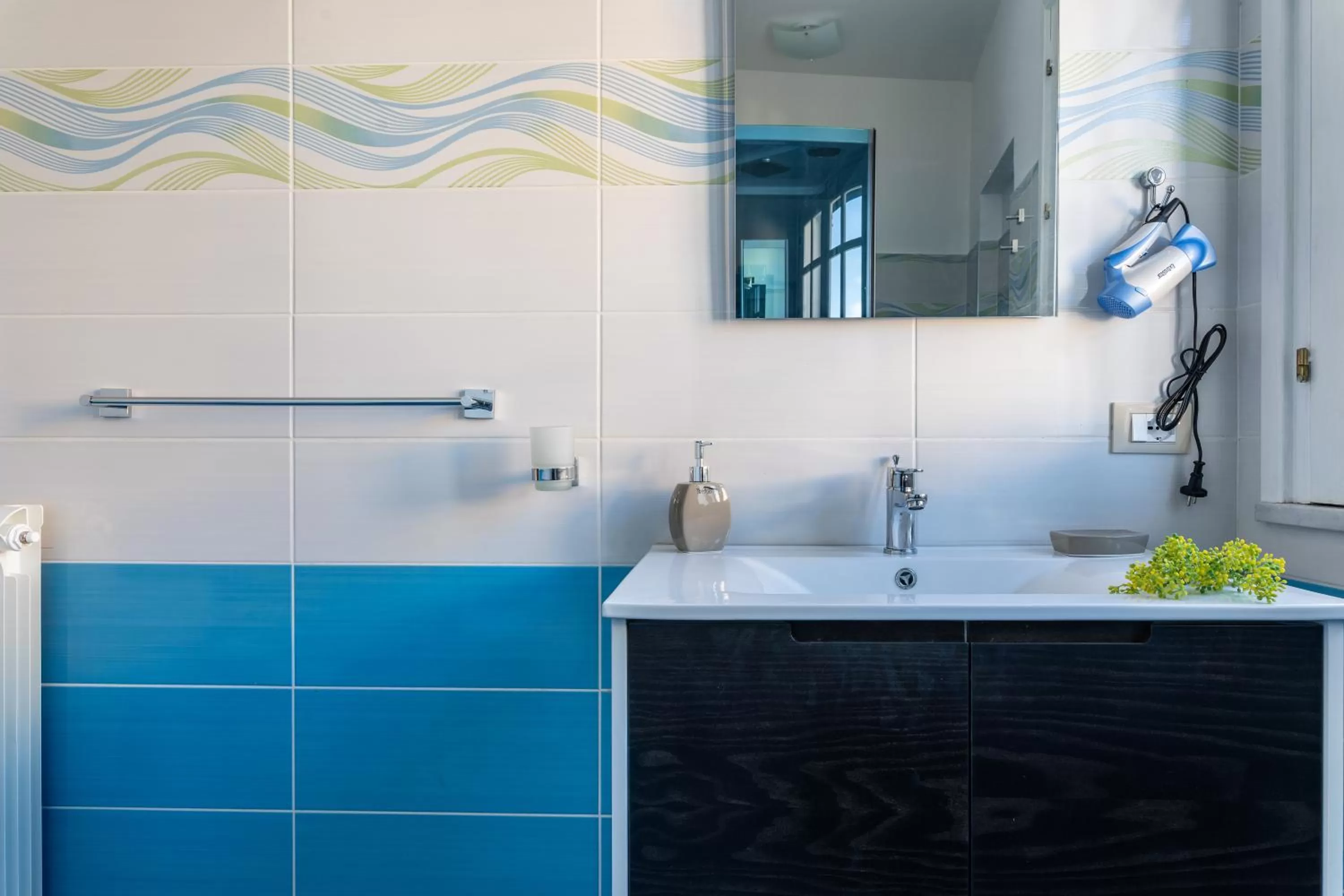 Bathroom in B&B Una Terrazza sul Golfo di Sferracavallo