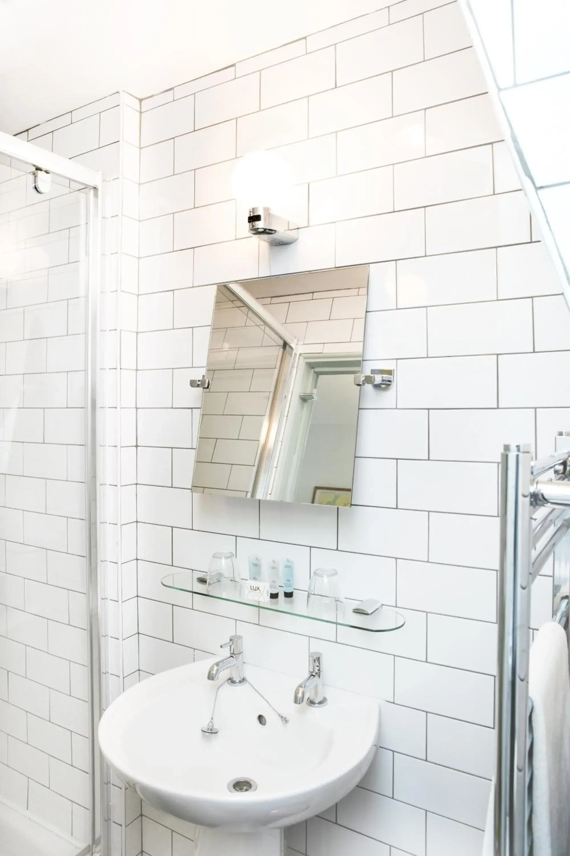 Bathroom in The Lerryn