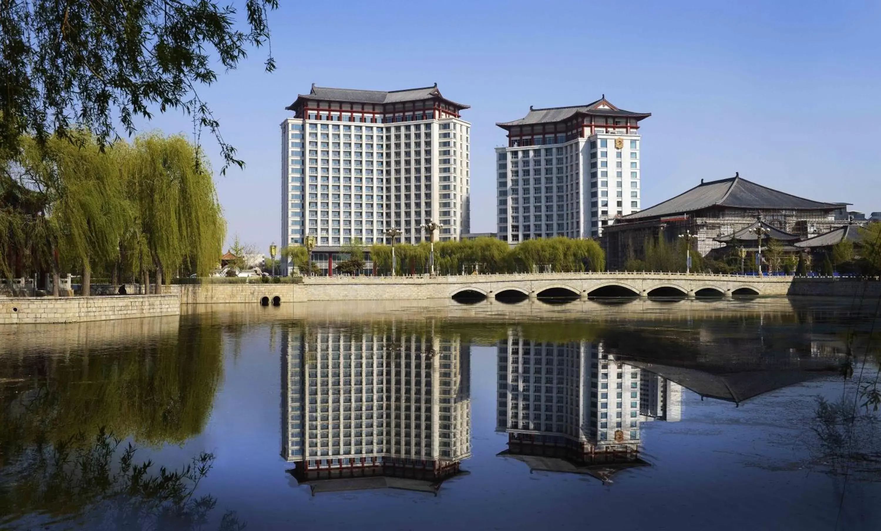 Facade/entrance, Property Building in Shangri-La Qufu