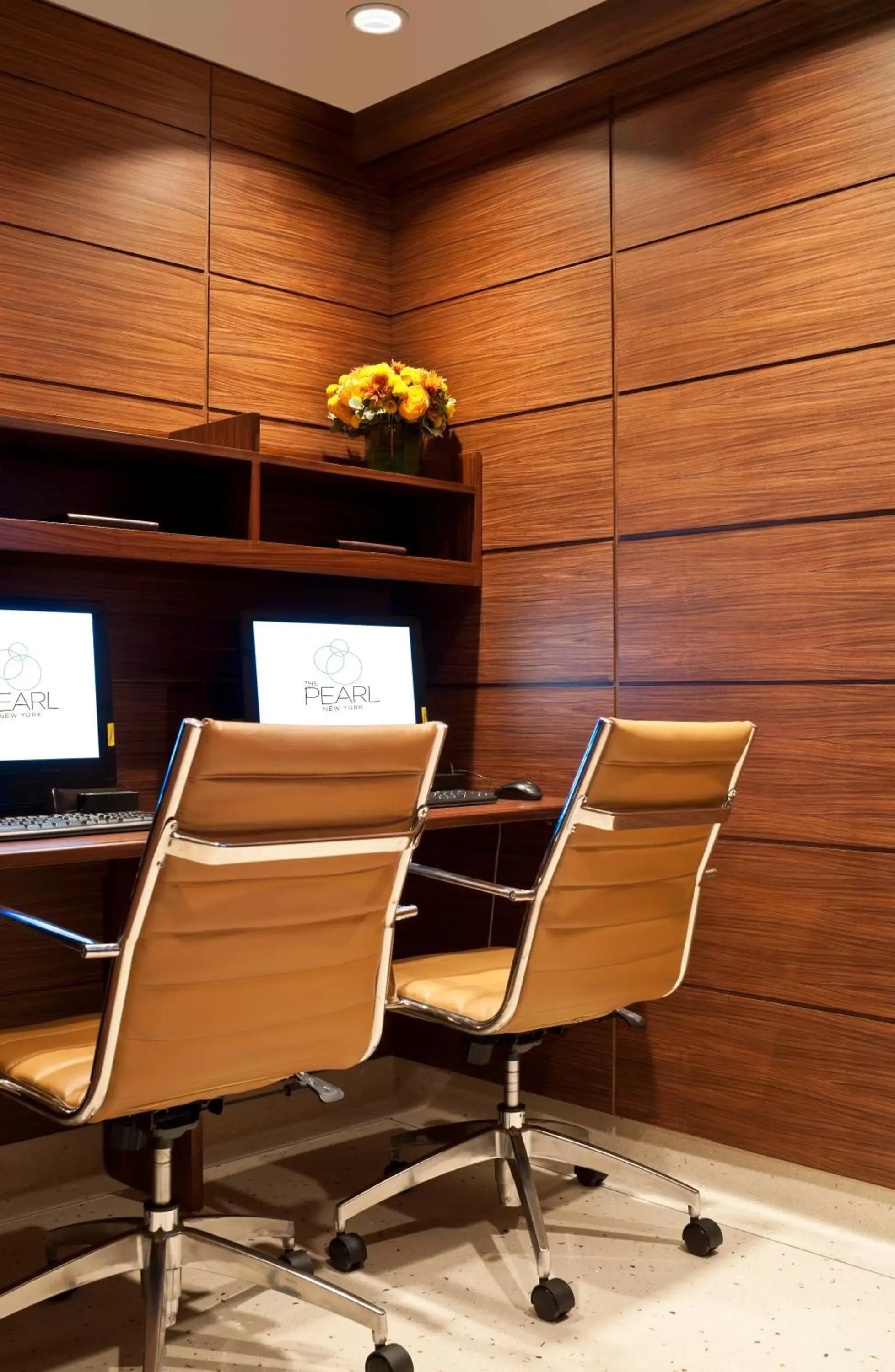 Business facilities in The Pearl Hotel