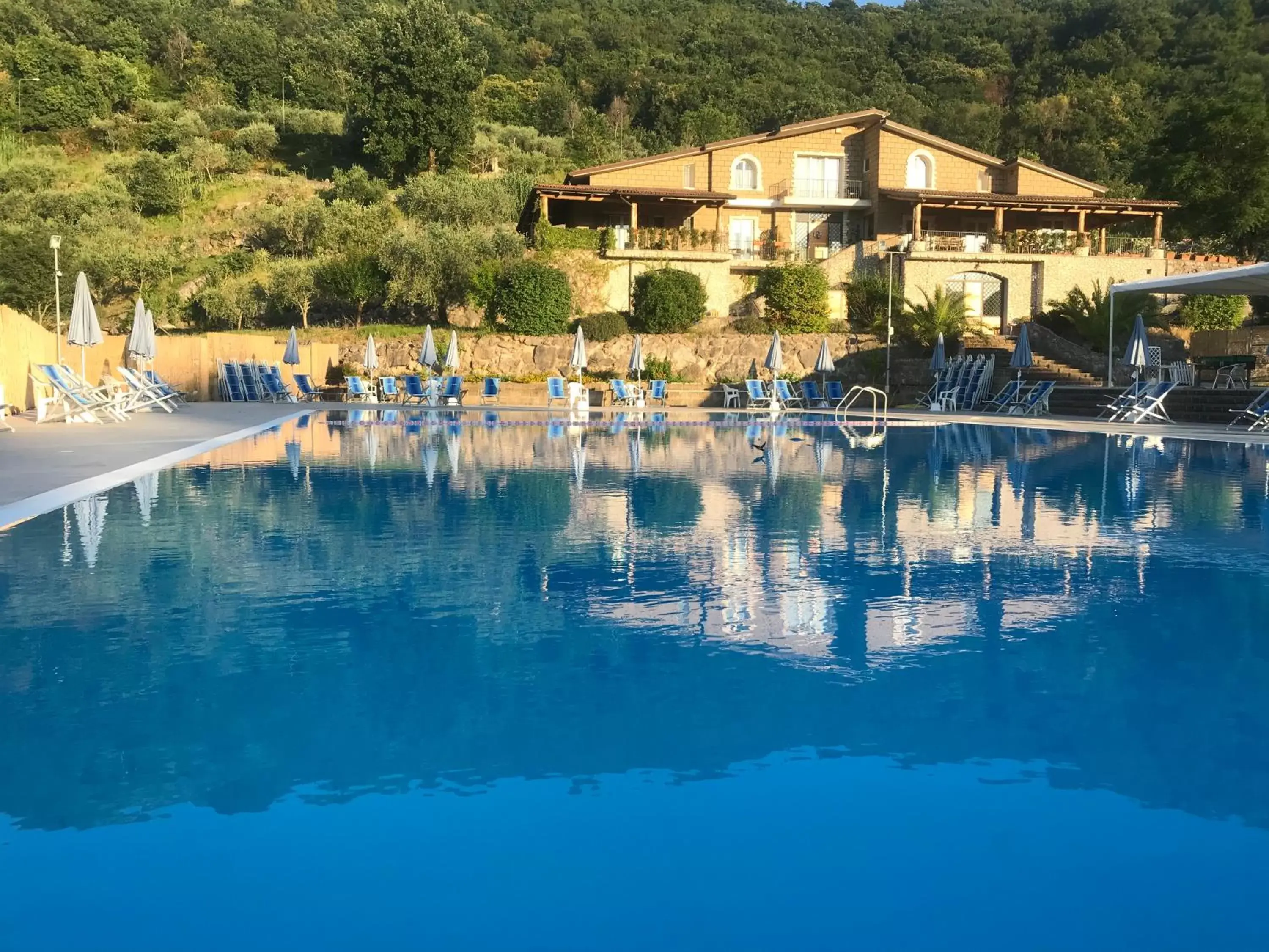 Swimming Pool in Le Rocce