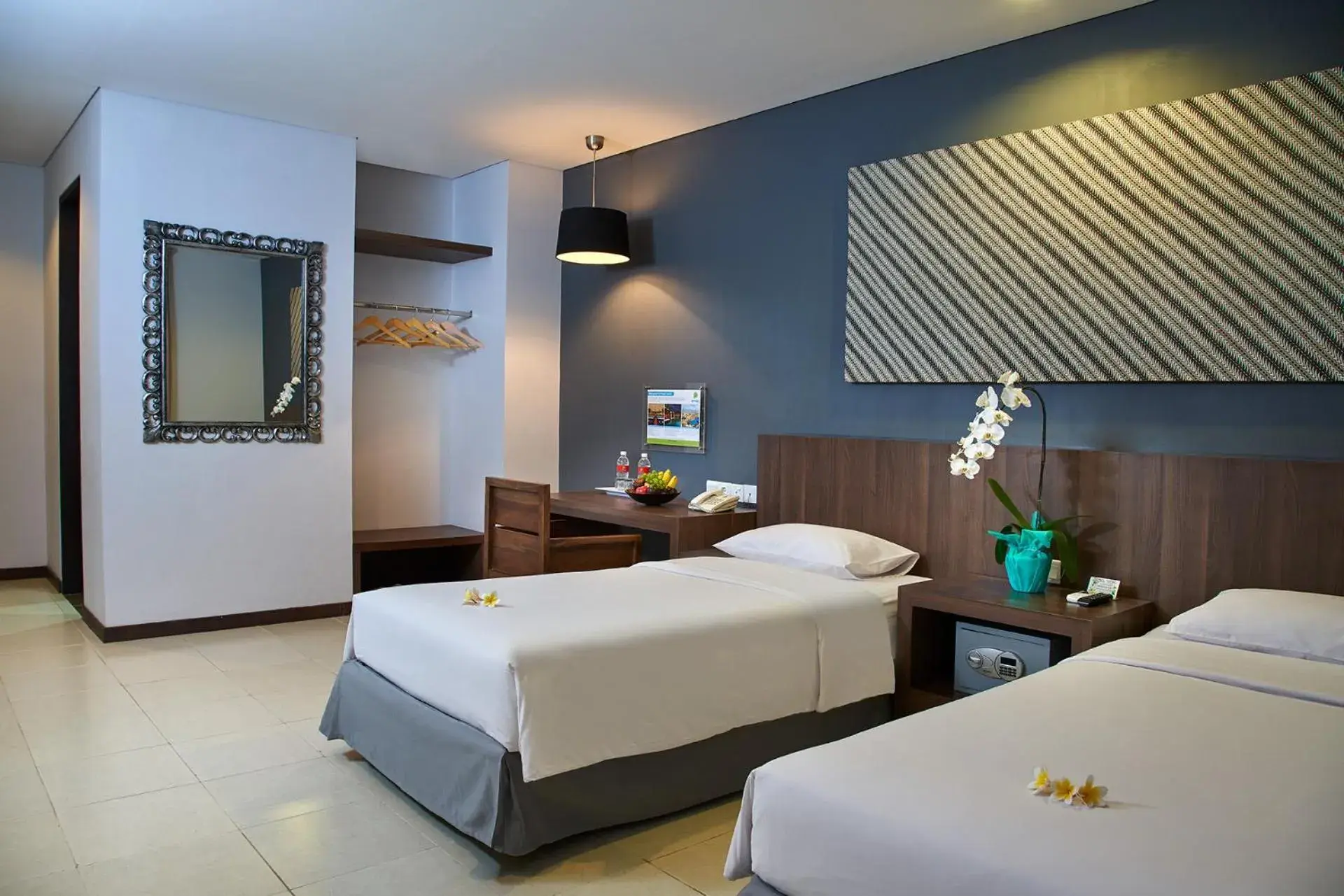 Bed in Praja Hotel