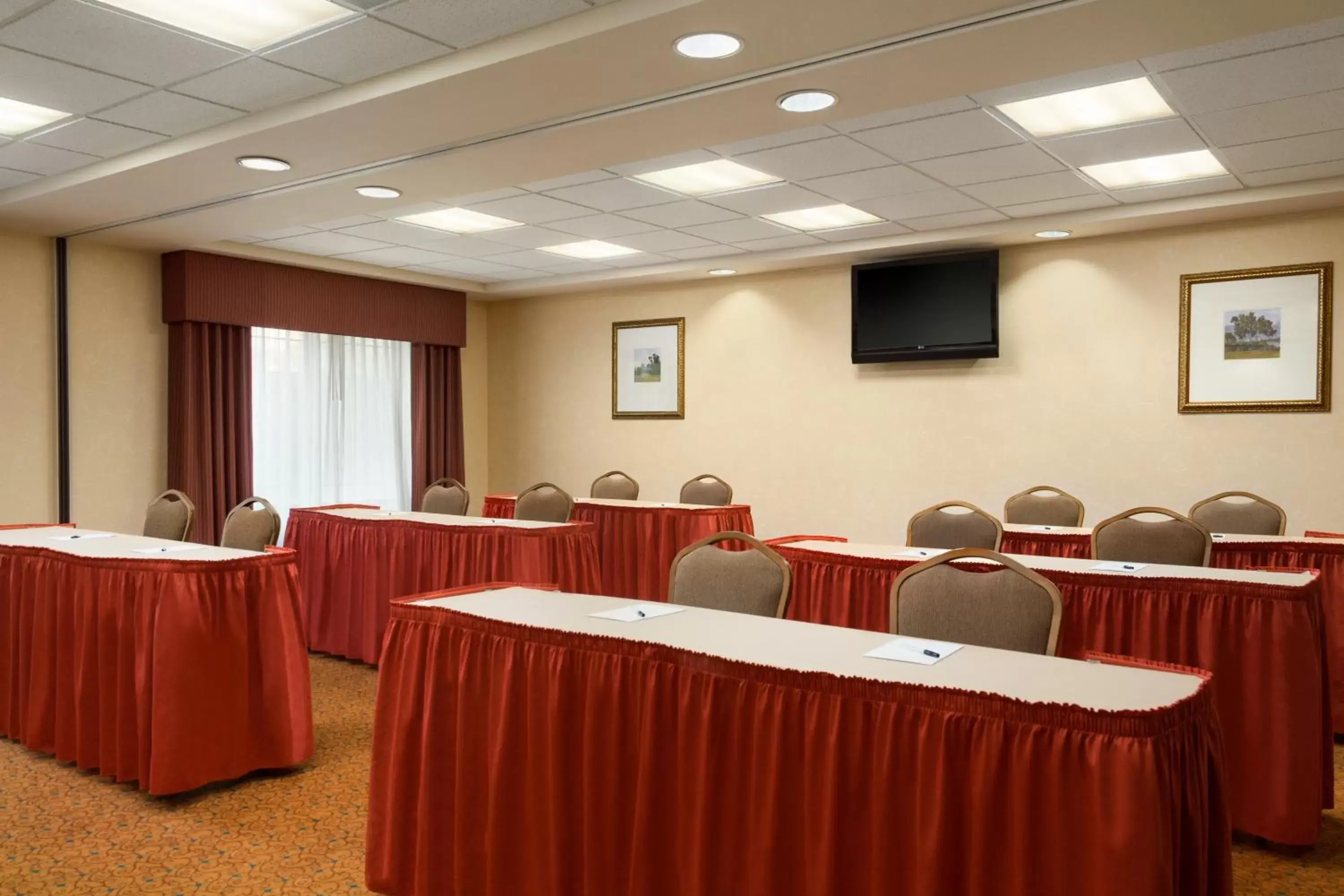 Meeting/conference room, Business Area/Conference Room in Country Inn & Suites by Radisson, Ontario at Ontario Mills, CA