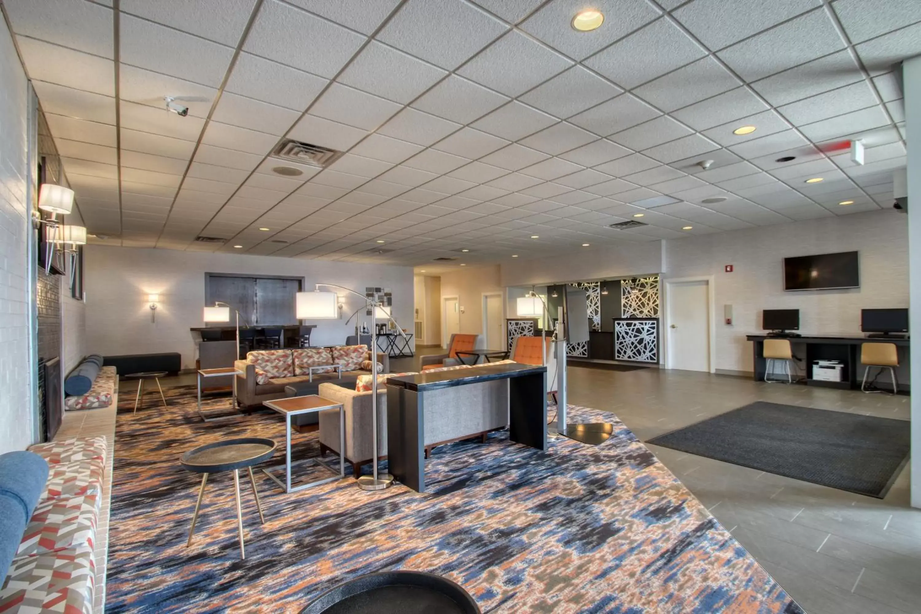 Lobby or reception in Radisson Hotel and Conference Center Fond du Lac