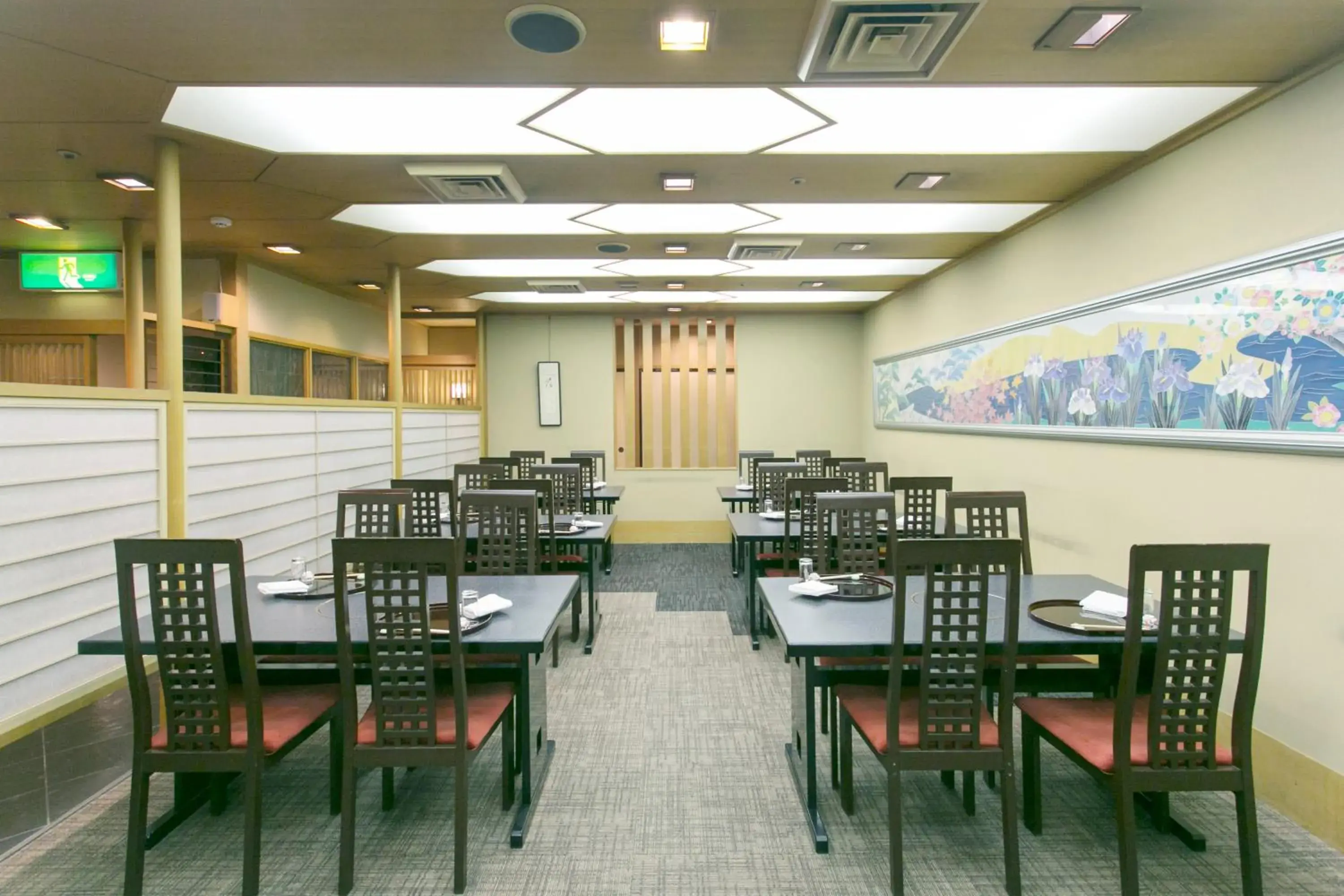 Restaurant/Places to Eat in Kanazawa New Grand Hotel