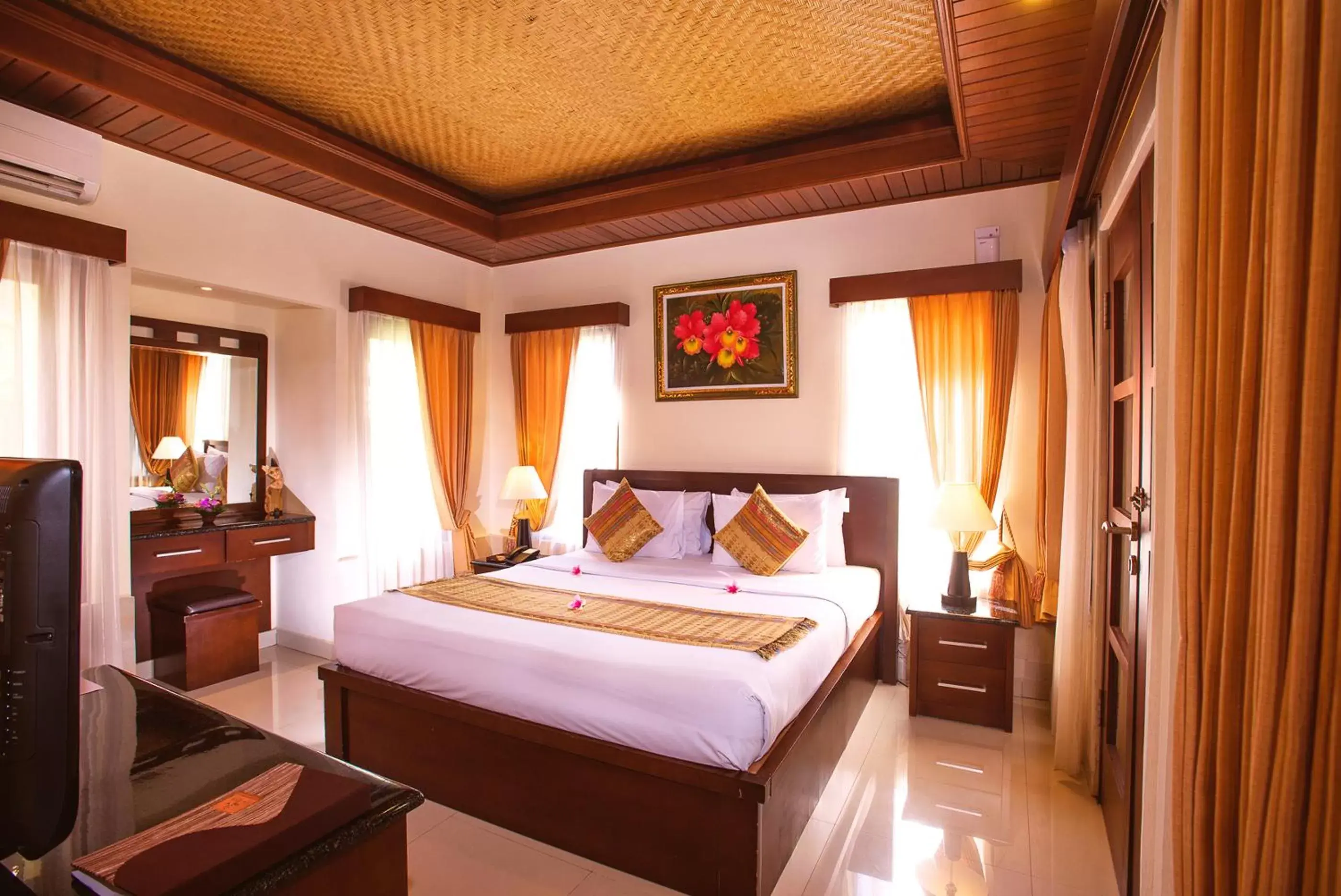 Bed in Rama Phala Resort & Spa