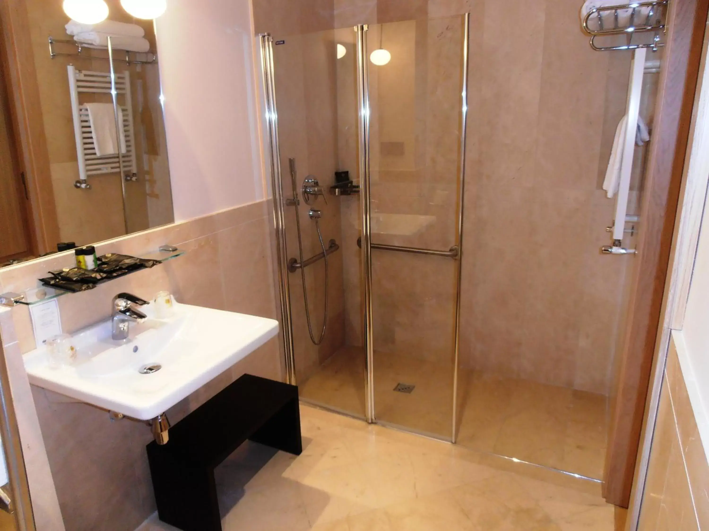 Bathroom in Gran Hotel Sardinero