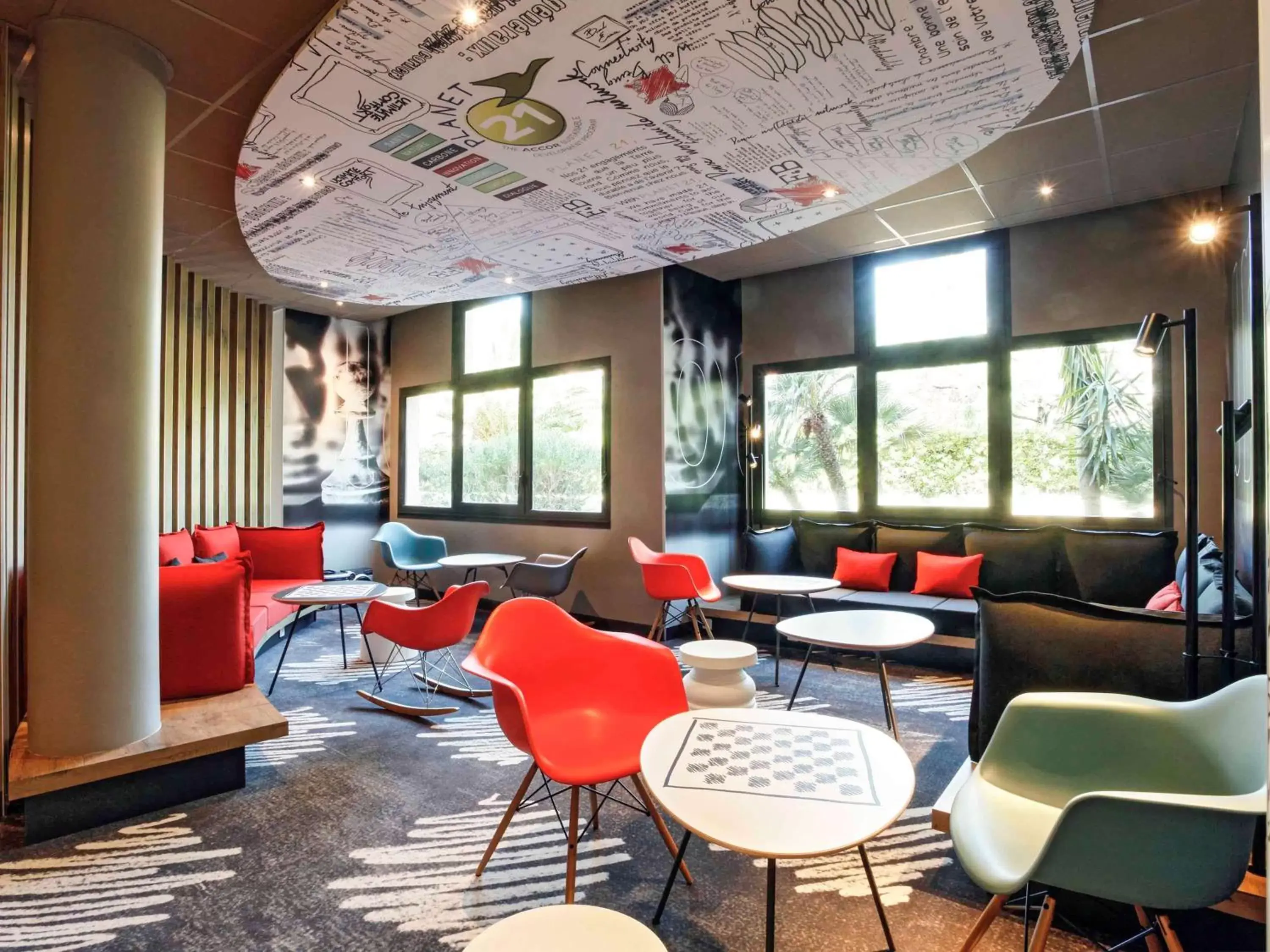 Lounge or bar, Lounge/Bar in ibis Hyeres Centre