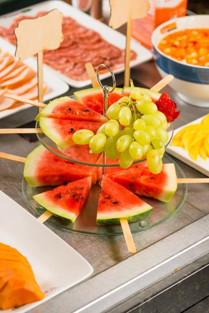 Breakfast in Hotel Campo Largo Express