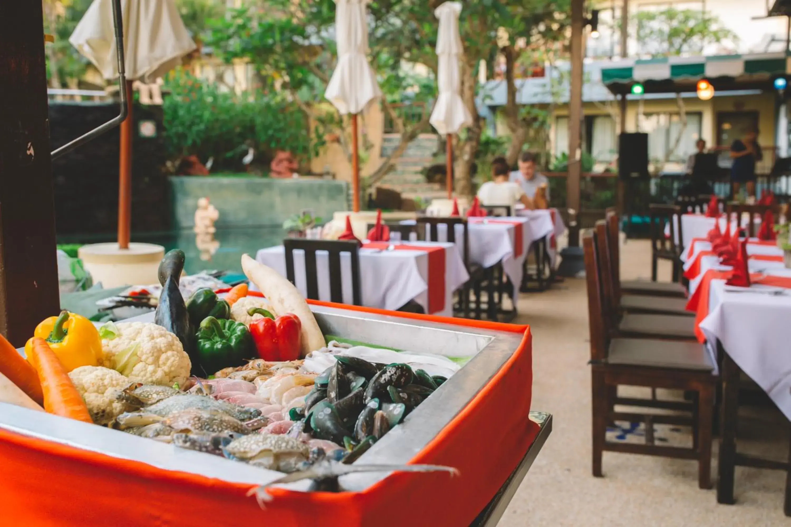 Restaurant/places to eat in Karona Resort & Spa - SHA Extra Plus Restaurant/places to eat in Karona Resort & Spa - SHA Extra Plus