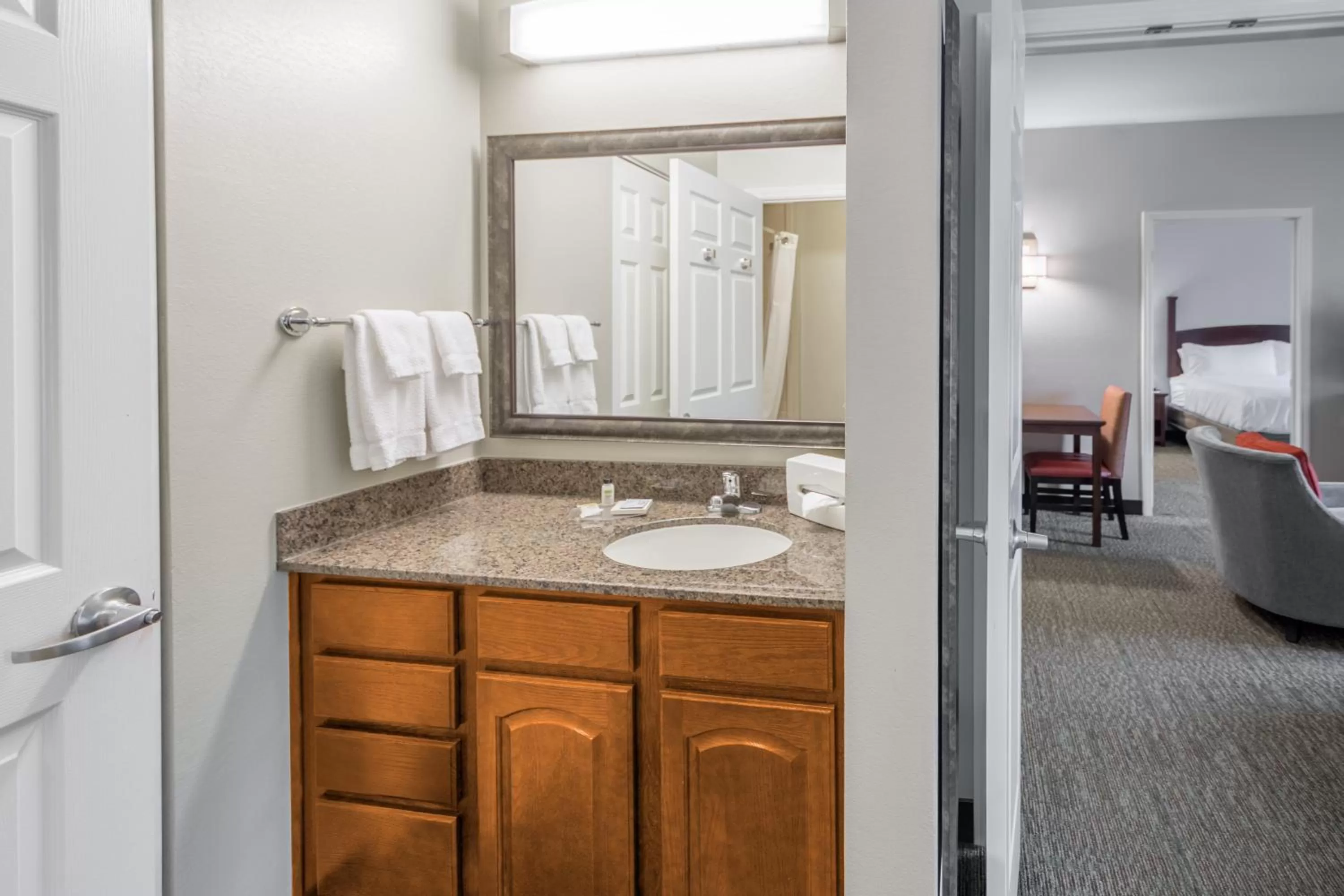 Two Bedroom Suite with One Queen Bed and Two Double Beds - Non-Smoking in Staybridge Suites - Kansas City-Independence, an IHG Hotel