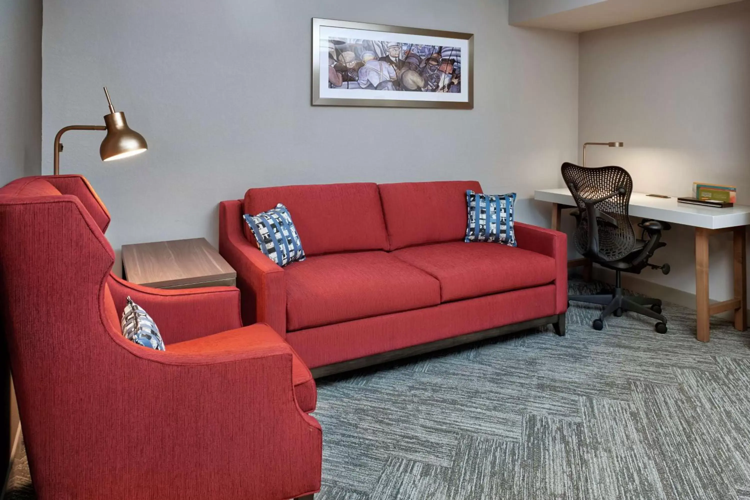 Living room, Seating Area in Hilton Garden Inn Detroit Downtown