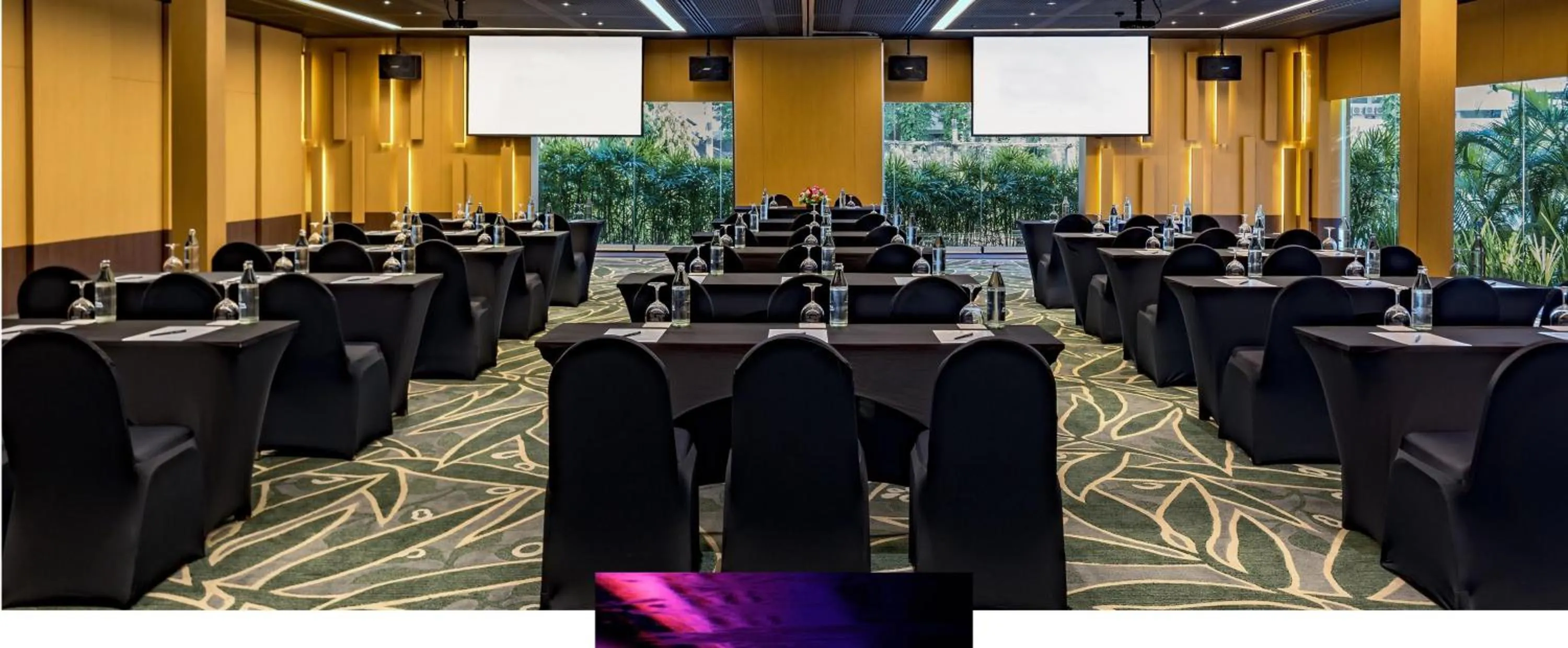 Meeting/conference room in Pullman Phuket Karon Beach Resort