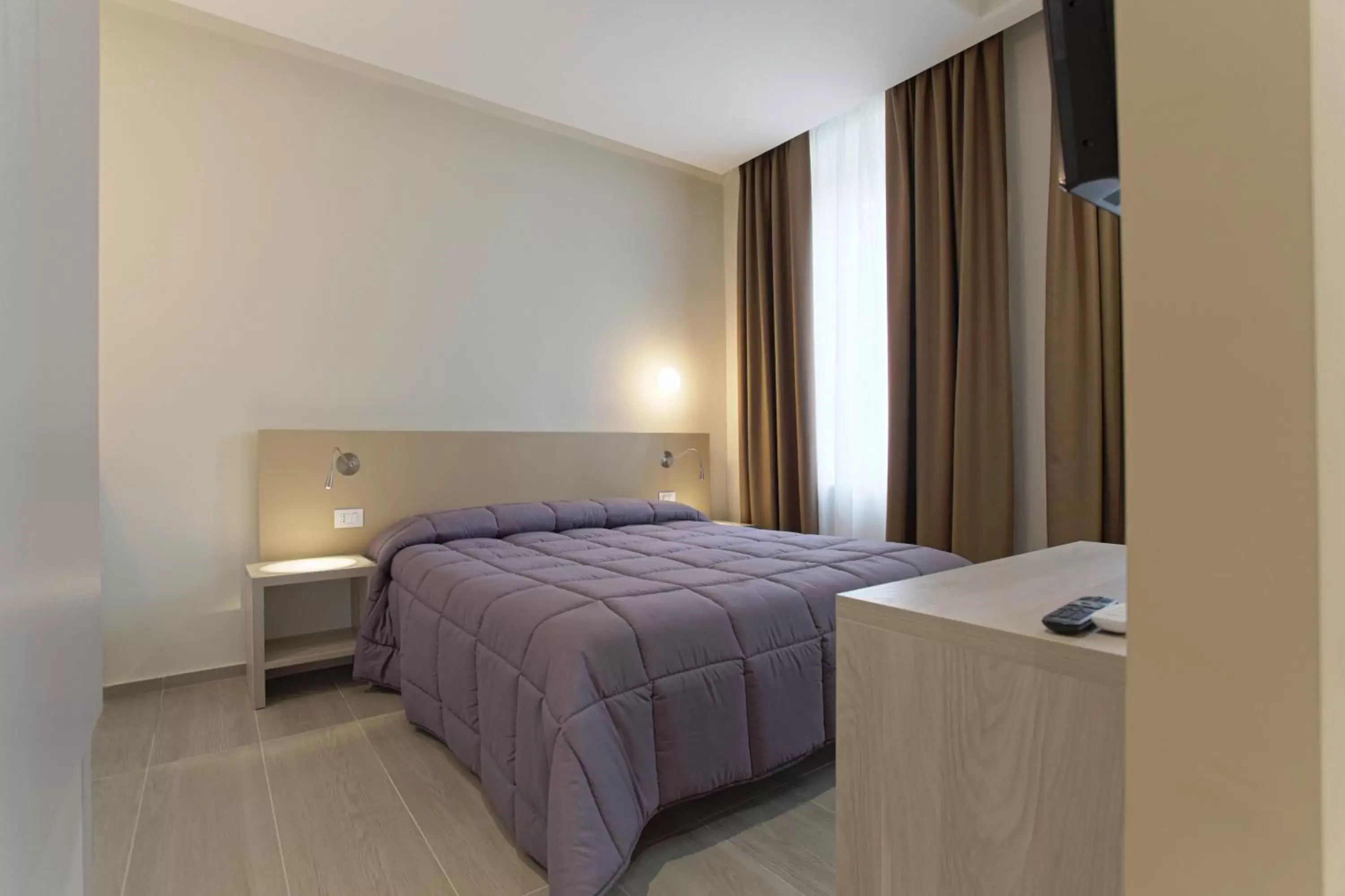 Photo of the whole room, Bed in Hotel Agrigento Home