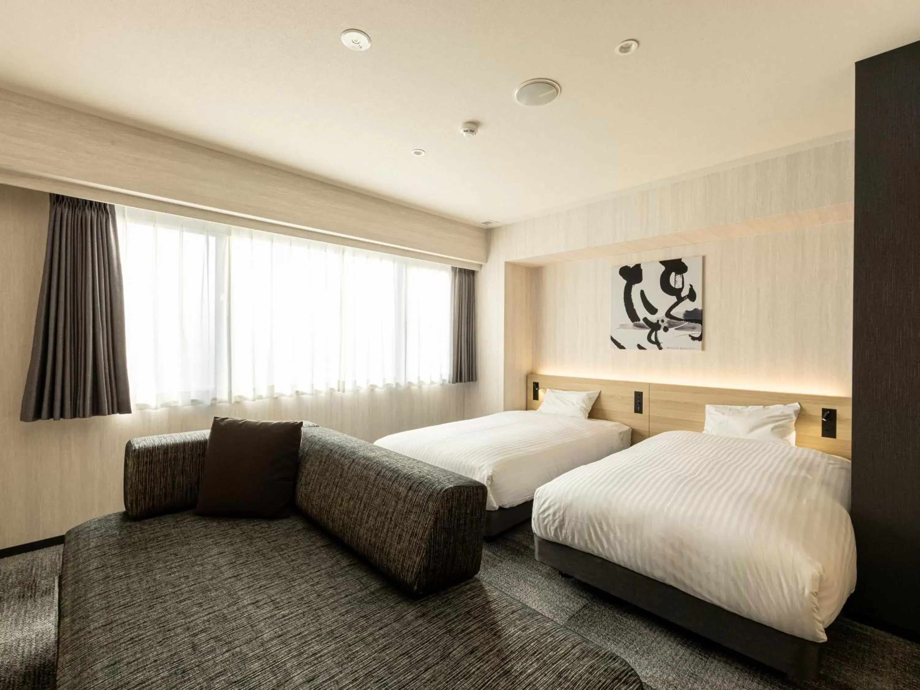 Bed in La'gent Hotel Kyoto Nijo