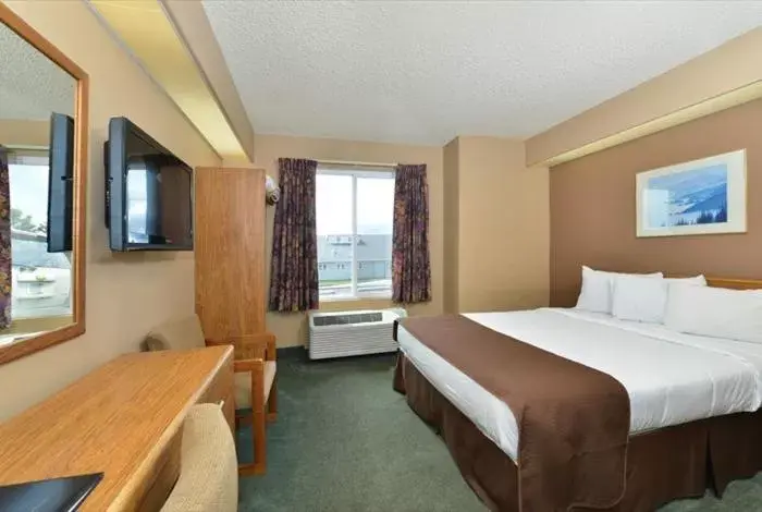 Photo of the whole room in Americas Best Value Inn Kalispell