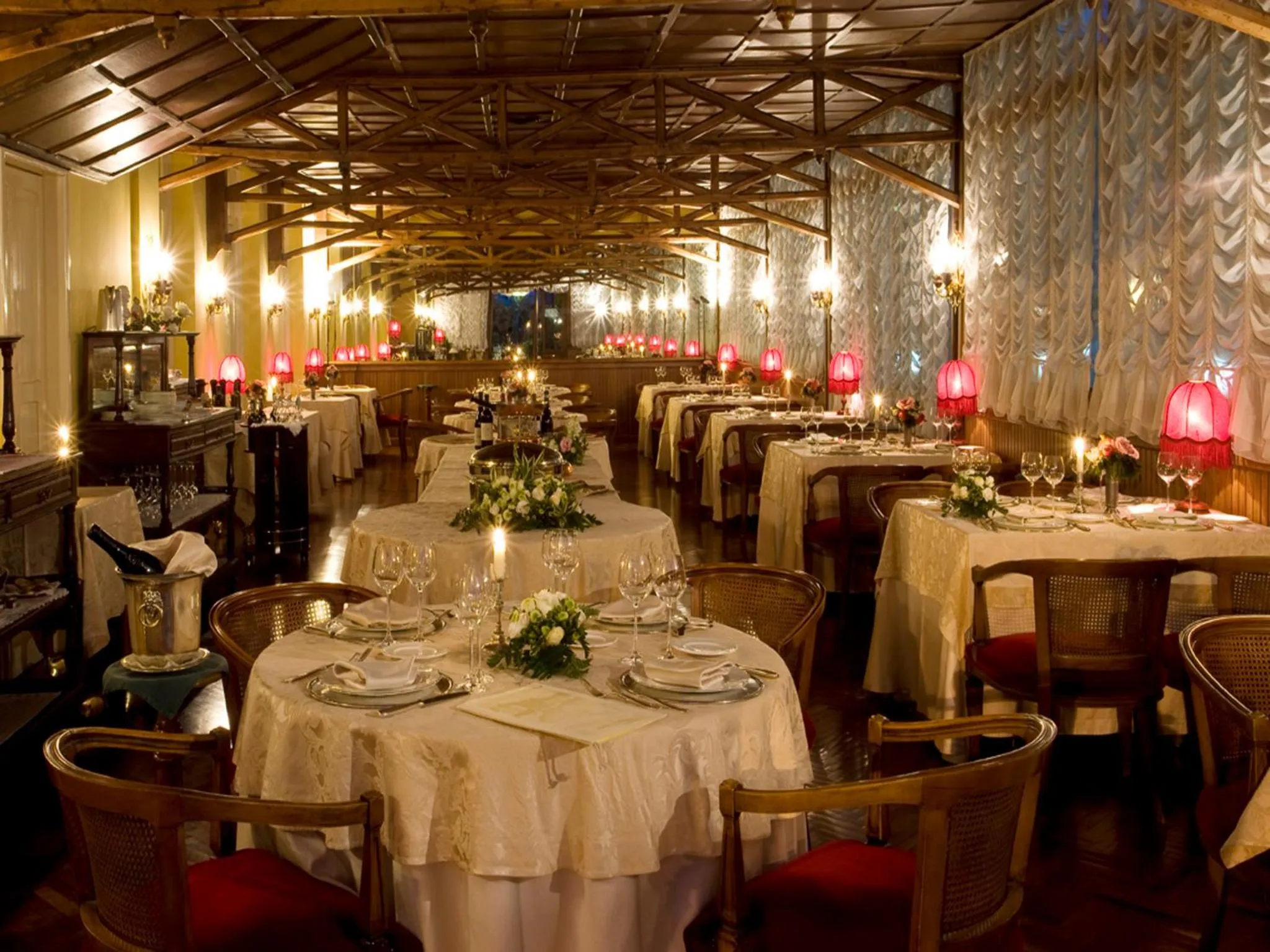 Restaurant/places to eat in Hotel Vittoria