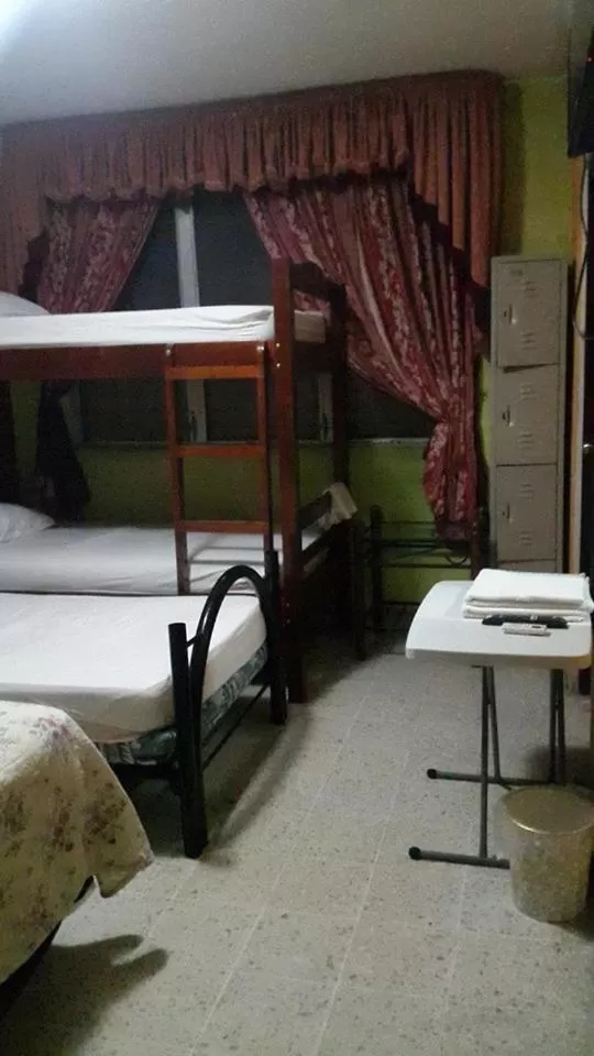 Bed in Tamarindo Hostel