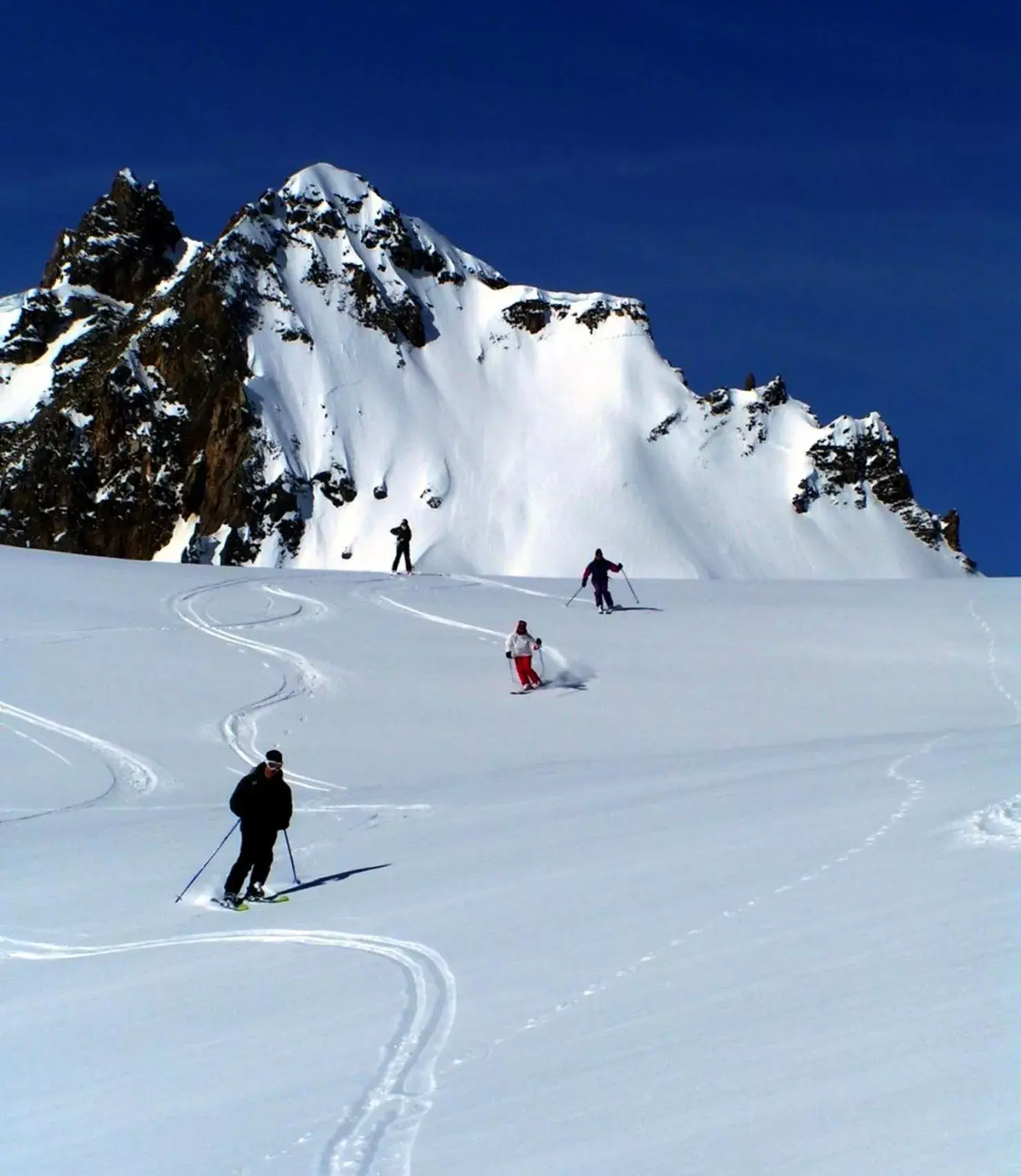 People, Skiing in Chez Michel