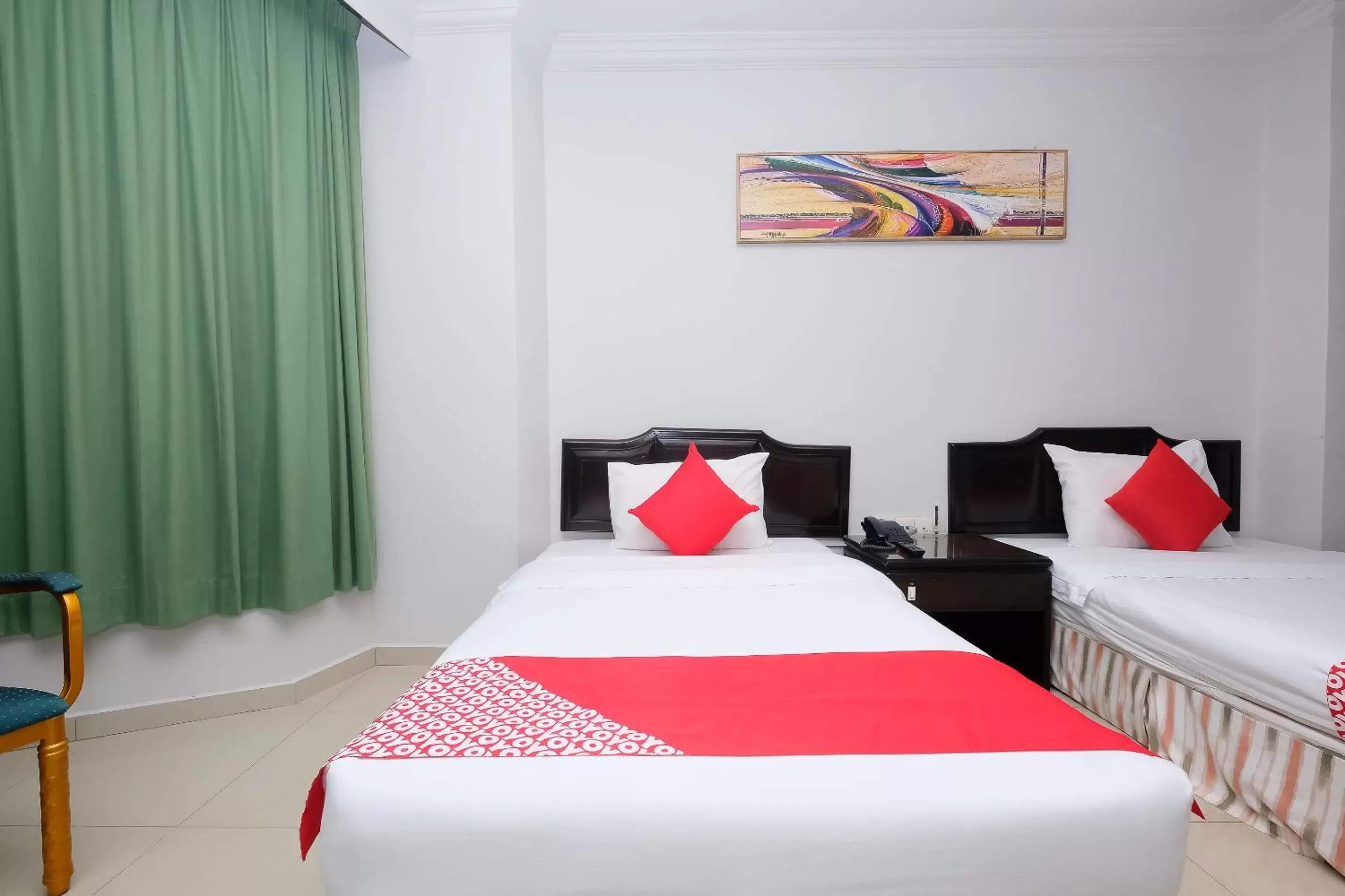 Bedroom, Bed in Super OYO 1236 Hotel Green Park