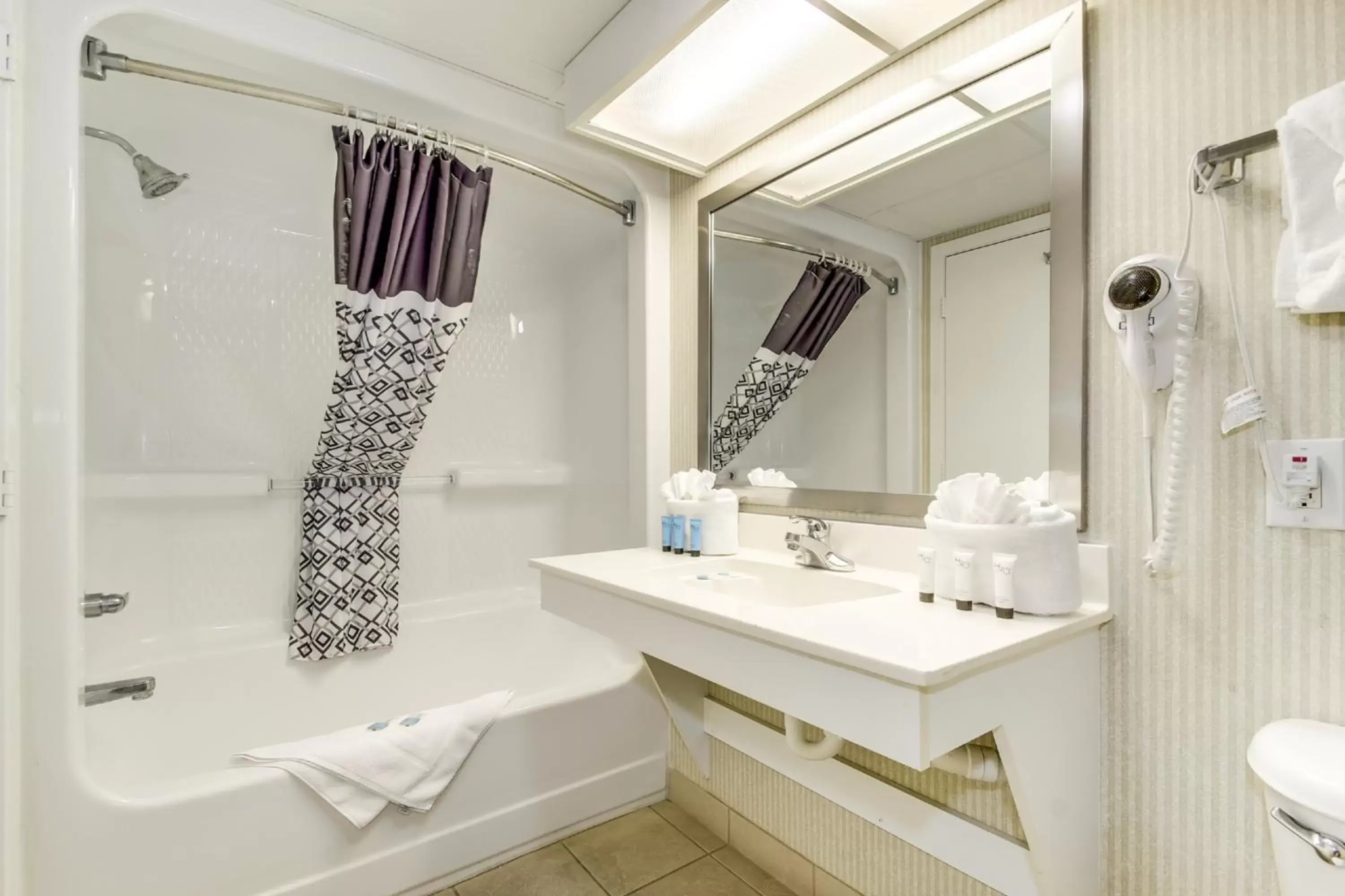 Bathroom in Oceanfront Condo Camelot By the Sea