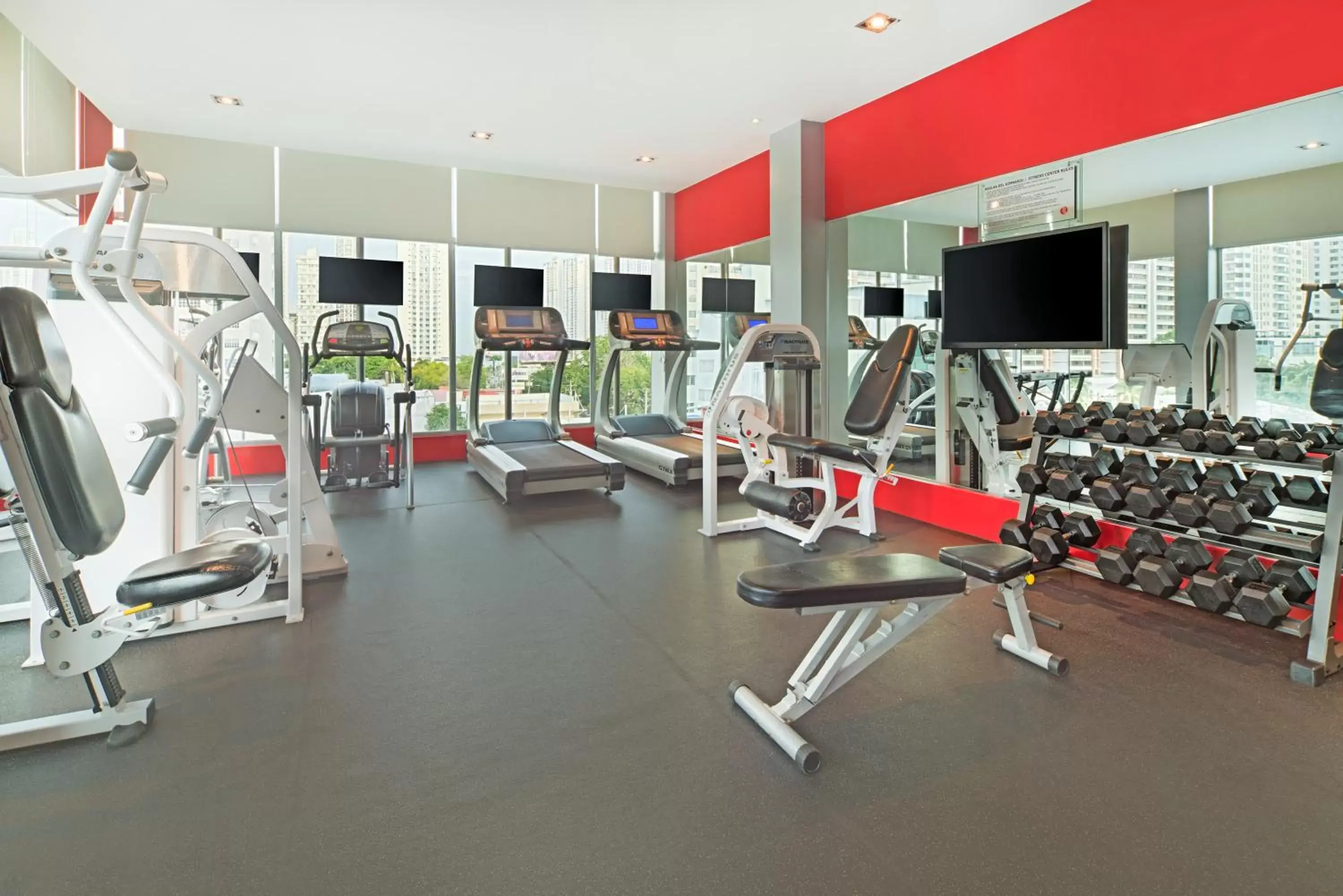 Fitness centre/facilities, Fitness Center/Facilities in Ramada Plaza by Wyndham Panama Punta Pacifica