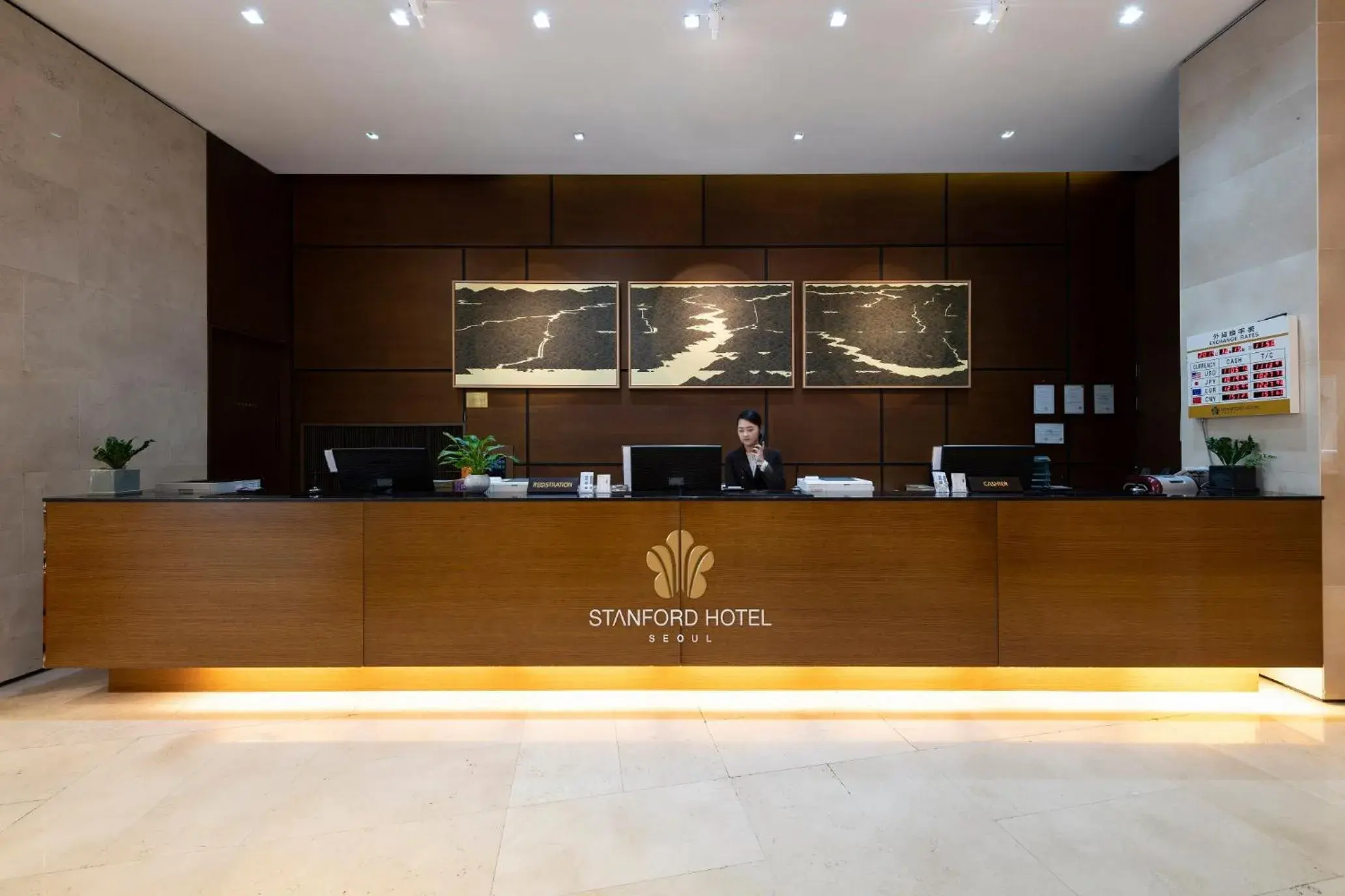 Staff, Lobby/Reception in Stanford Hotel Seoul