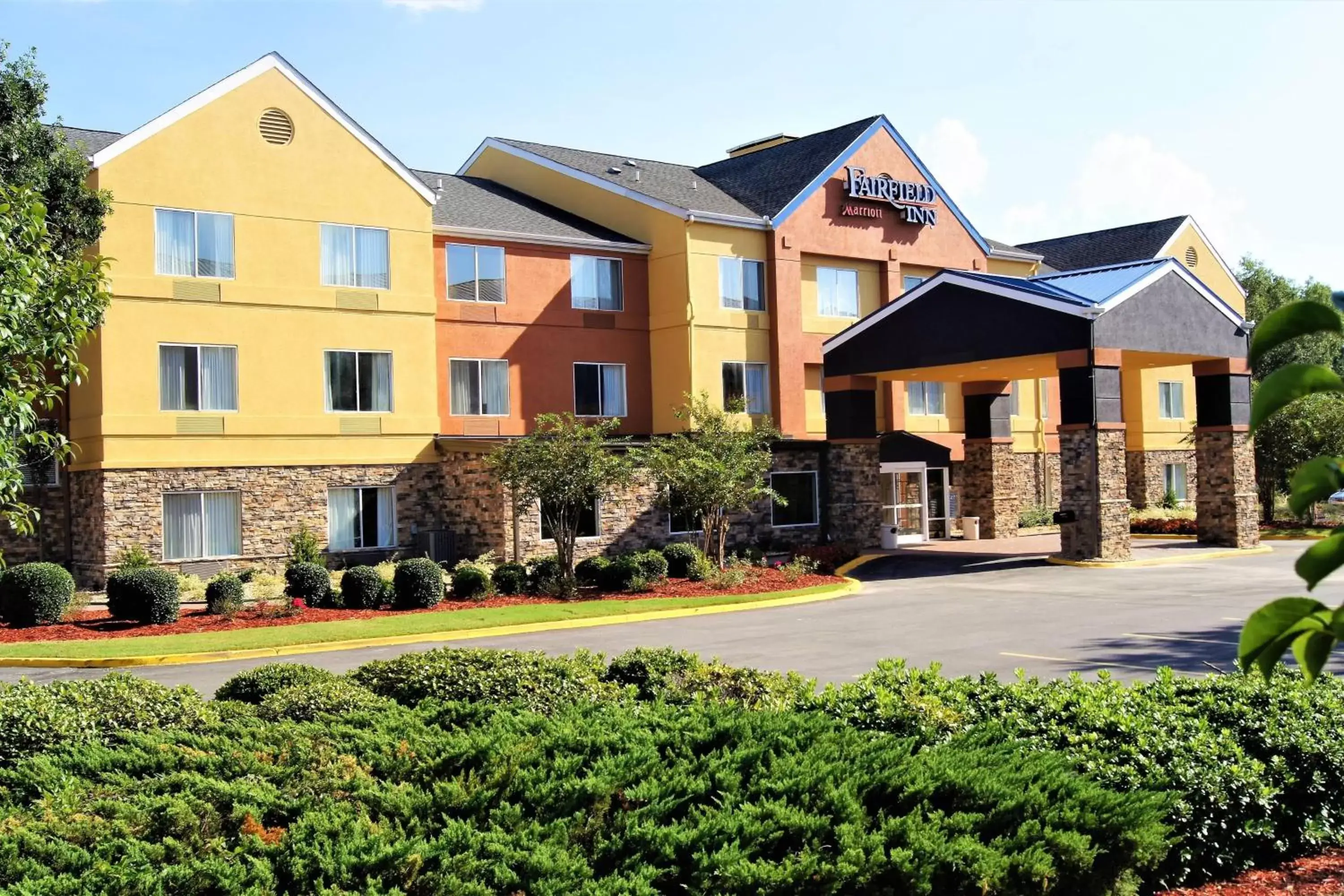 Property Building in Fairfield Inn Macon West